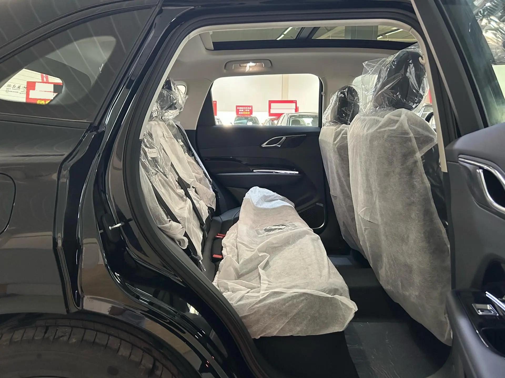 HongQi 2025 HS3 PHEV 1.5T 125km strength for 2 million commemorative automatic gear 5