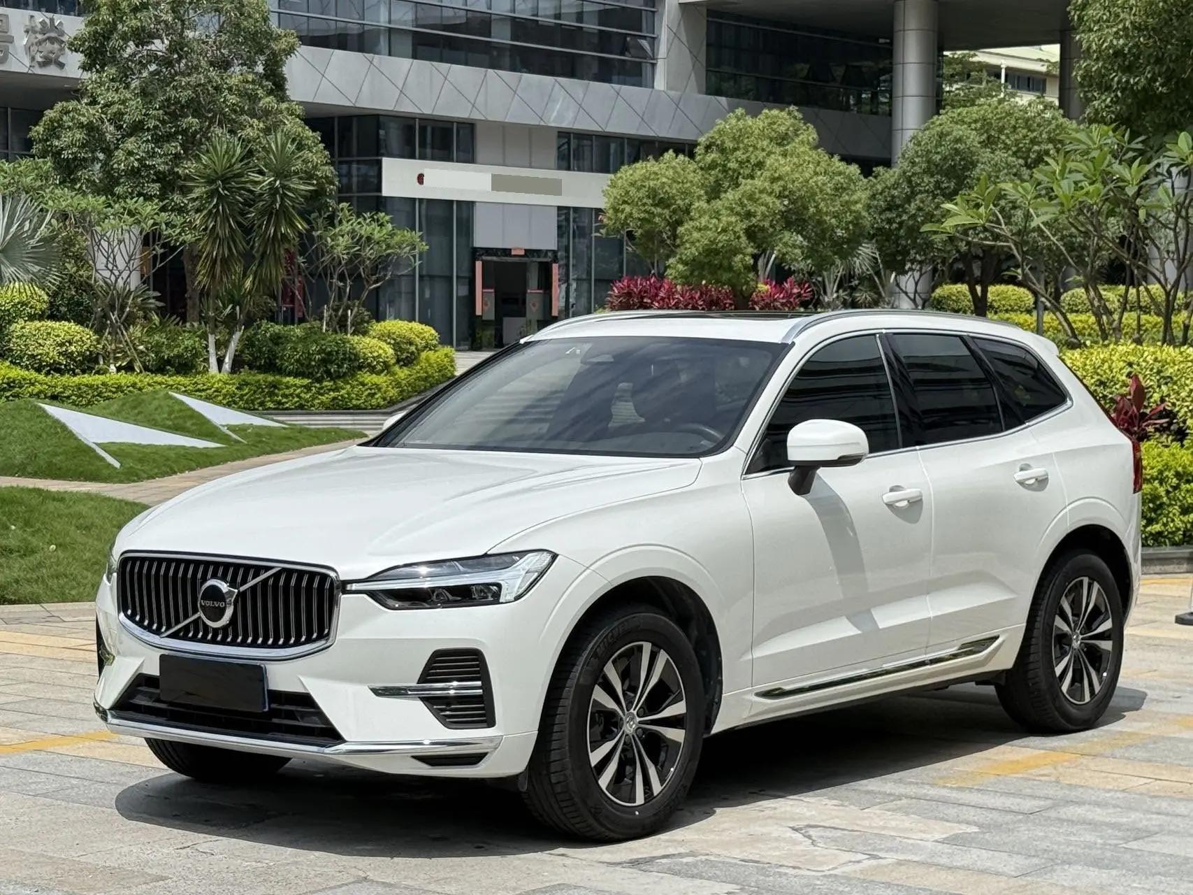 Volvo XC60 2022 B5 4-wheel-drive Zhiyi Deluxe Edition