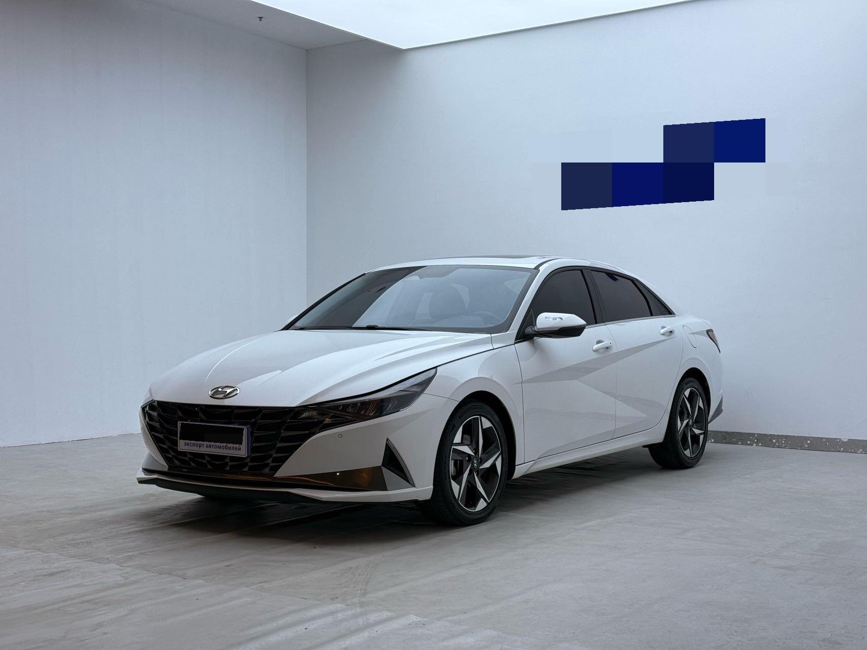 Elantra 2022 1.5L CVT LUX Premium Edition