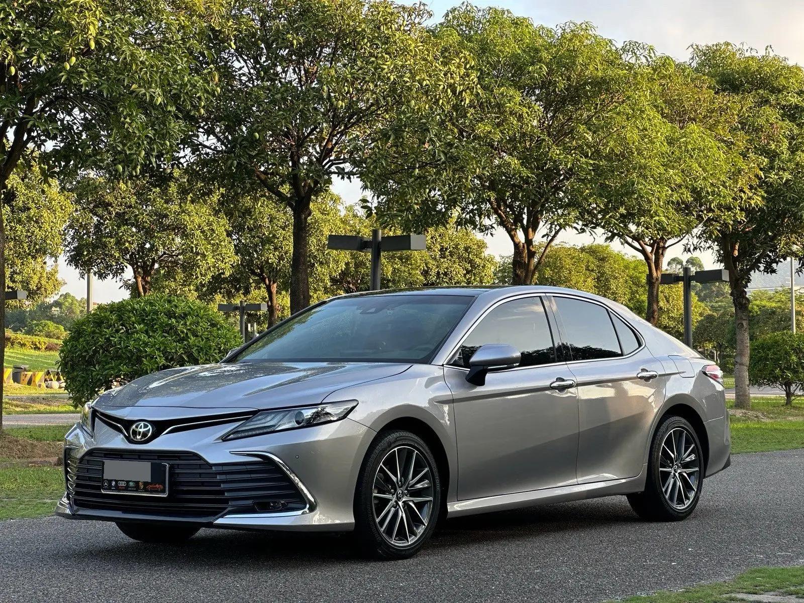 Toyota 2023 Camry 2.5G Deluxe Edition Automatic Gear