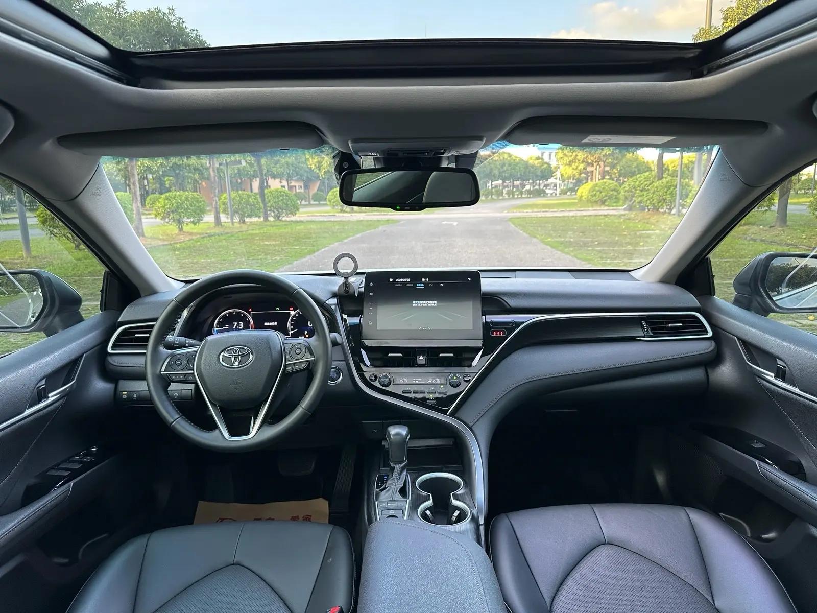 Toyota 2023 Camry 2.5G Deluxe Edition Automatic Gear 6