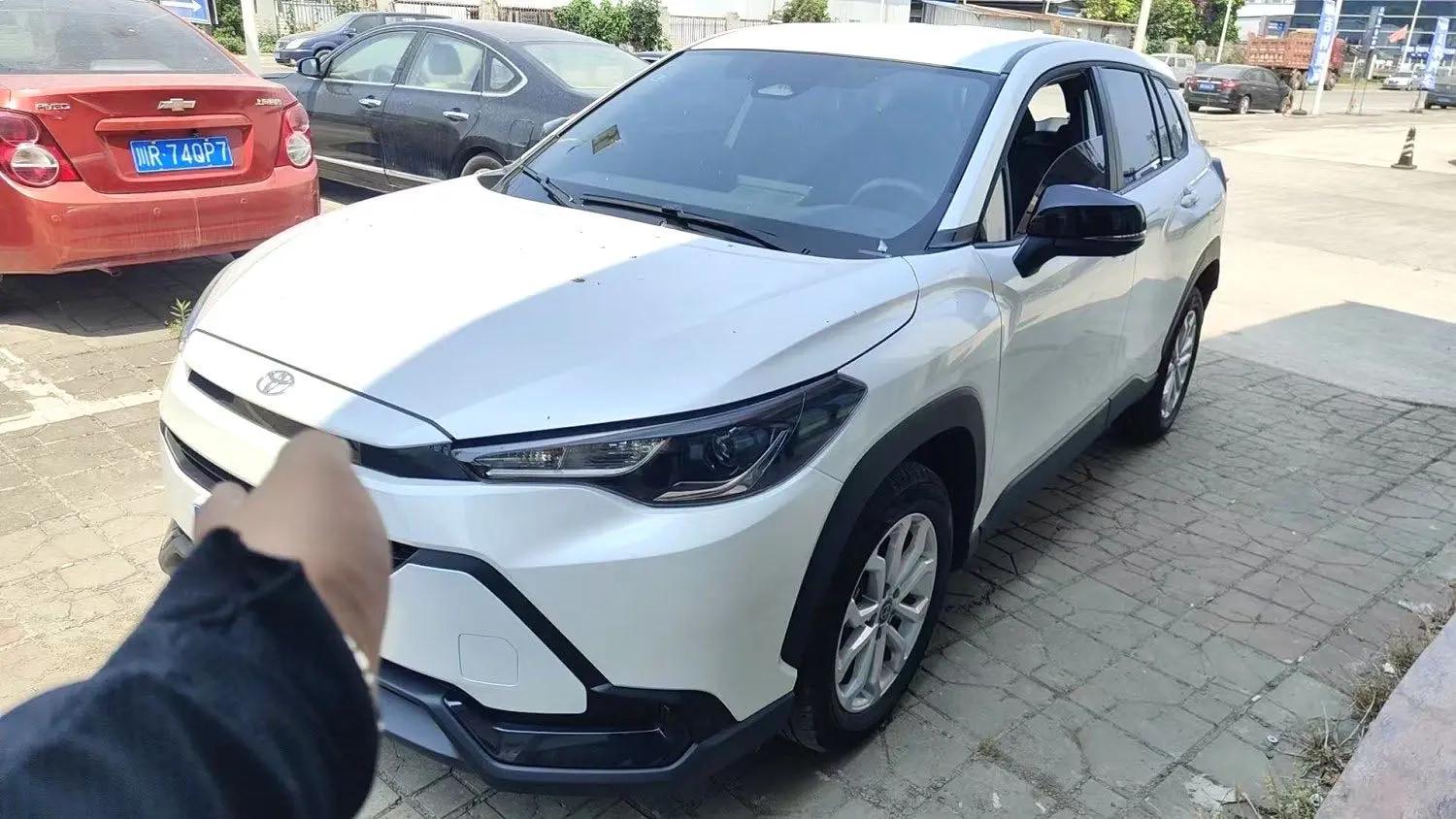 打开图片灯箱:Toyota 2026 model Frontlander 2.0 CVT Comfort Edition, automatic transmission