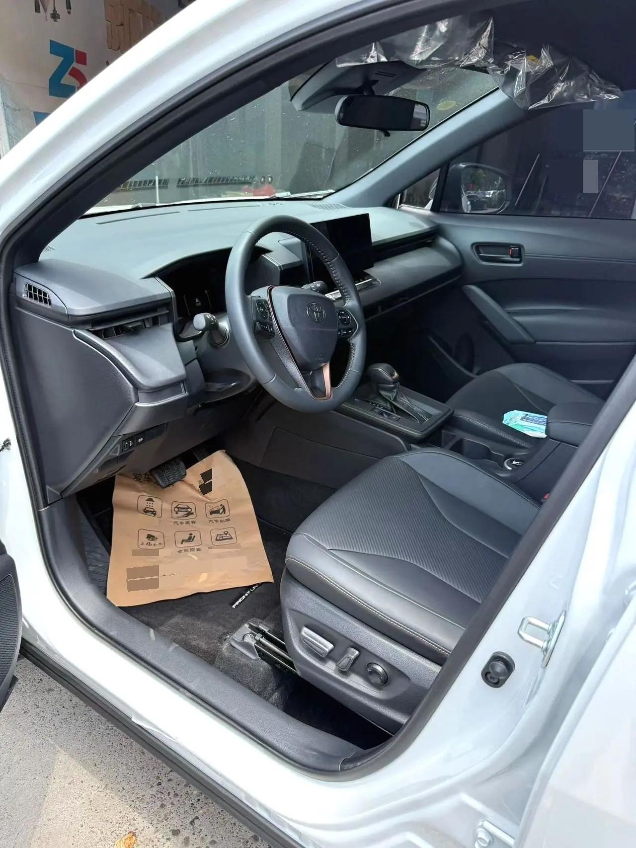Toyota 2026 model Frontlander 2.0 CVT Comfort Edition, automatic transmission 2