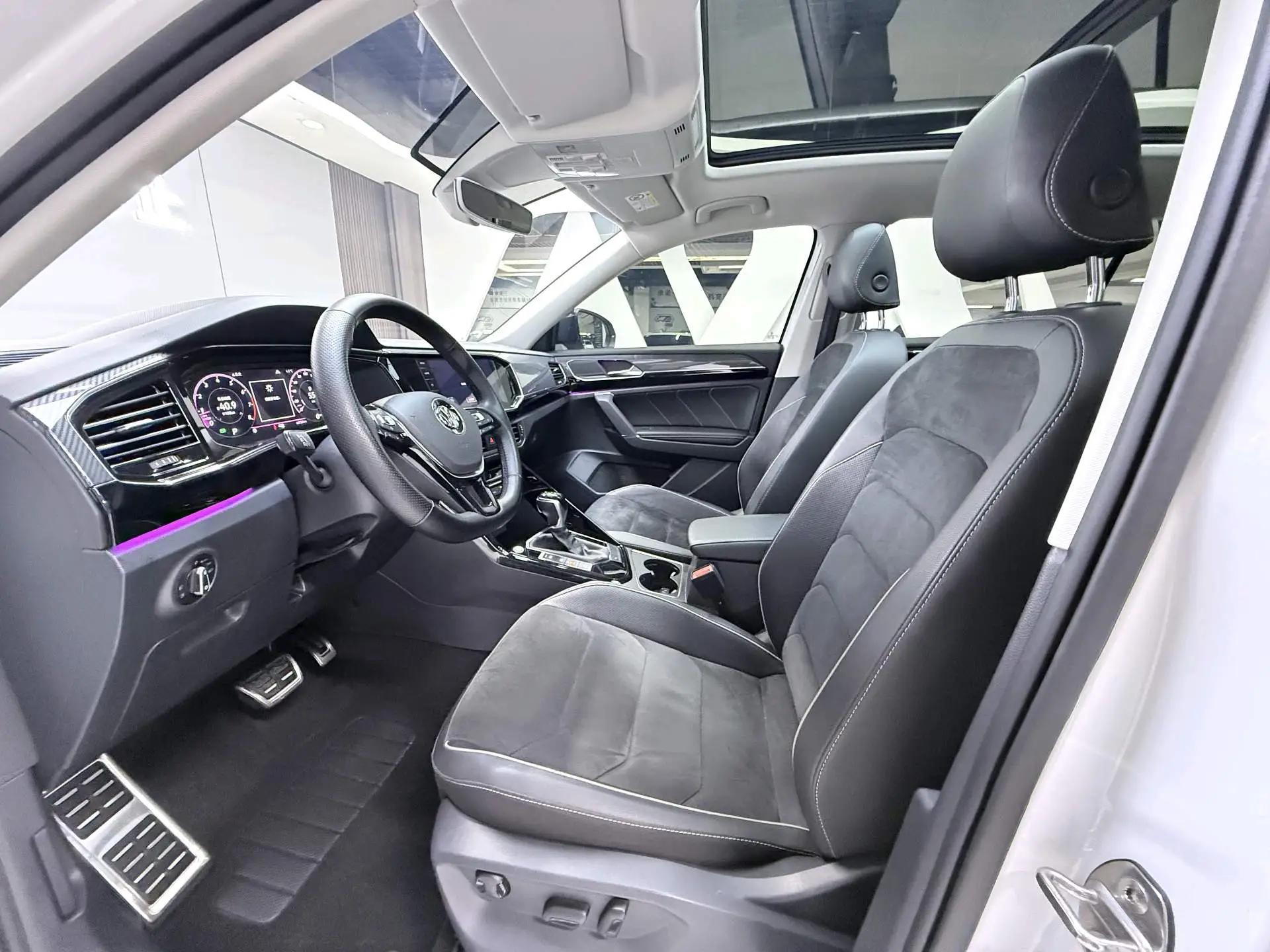 Tan Yue 2020 330TSI Two-Drive Deluxe Zhilian Edition 4