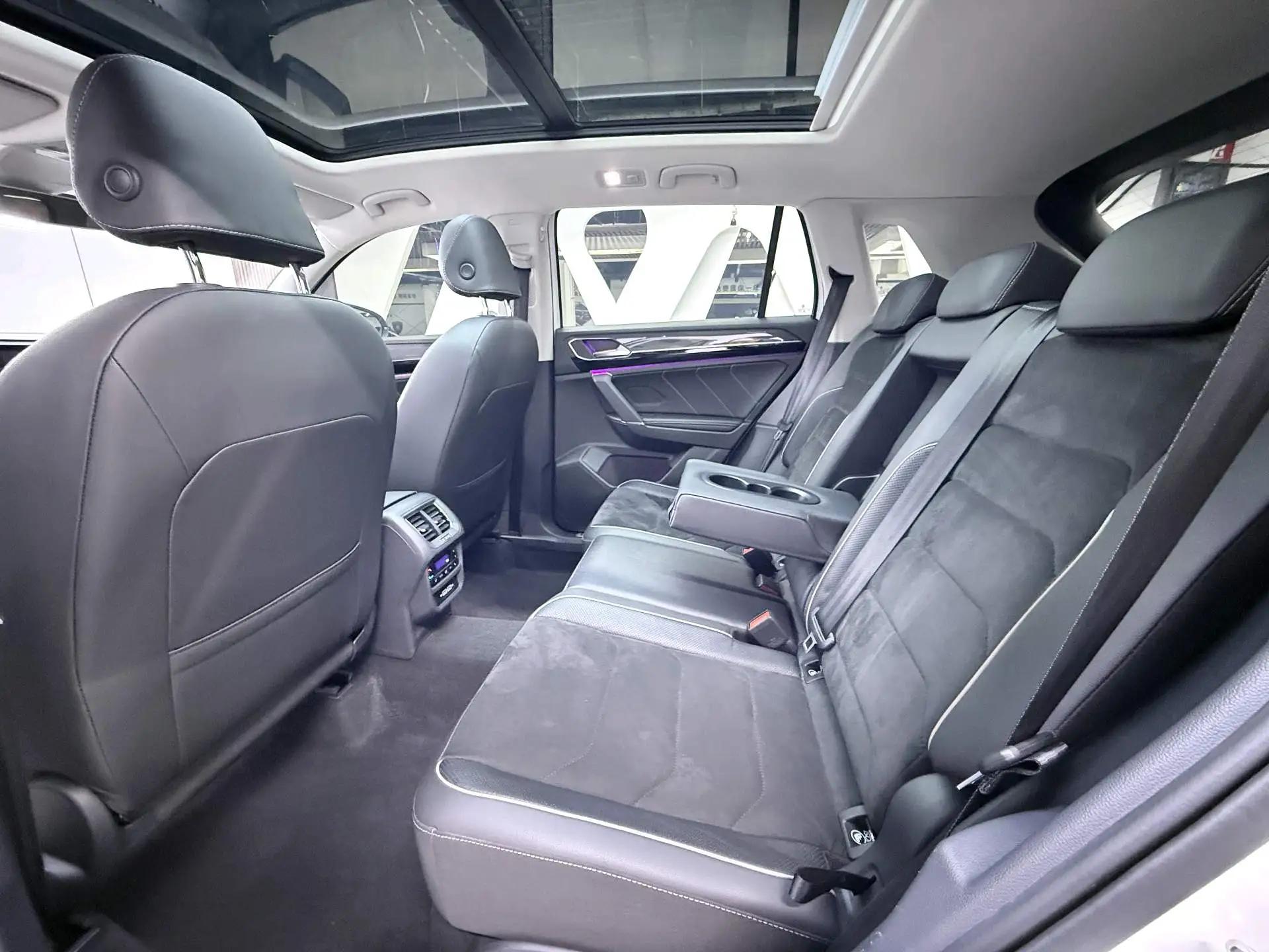 Tan Yue 2020 330TSI Two-Drive Deluxe Zhilian Edition 5