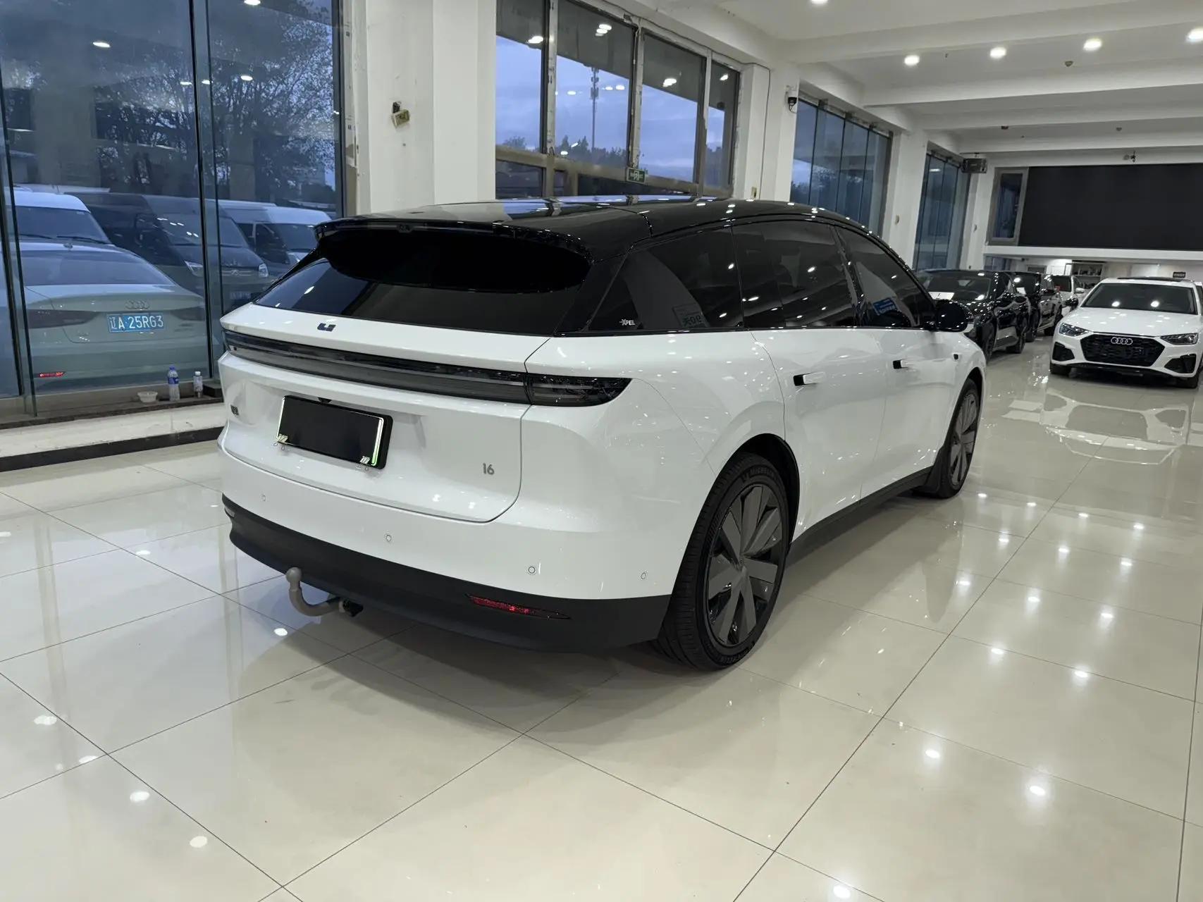 Li i6 2025 four-wheel drive basic model 3