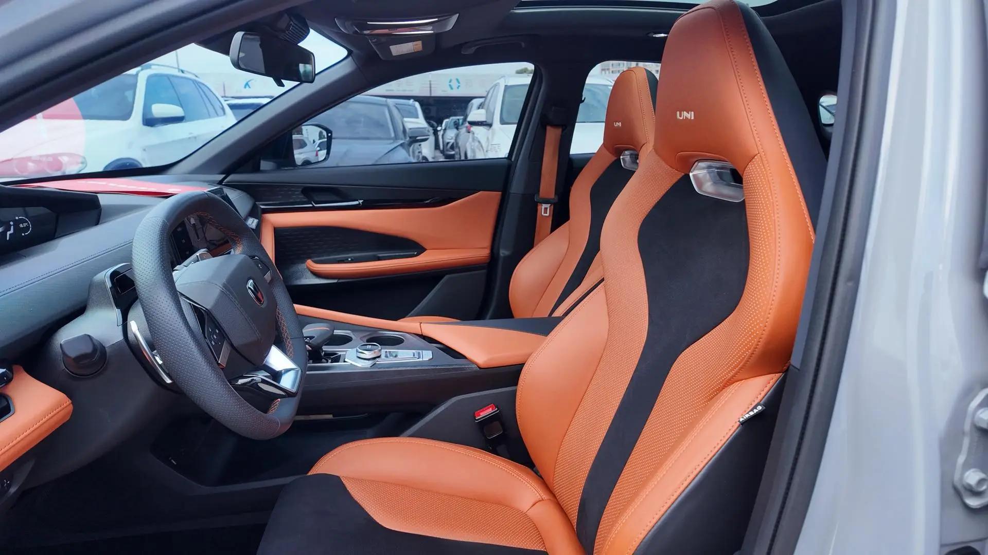 ChangAn 2023 UNI-V 1.5T Sport Edition Automatic 8