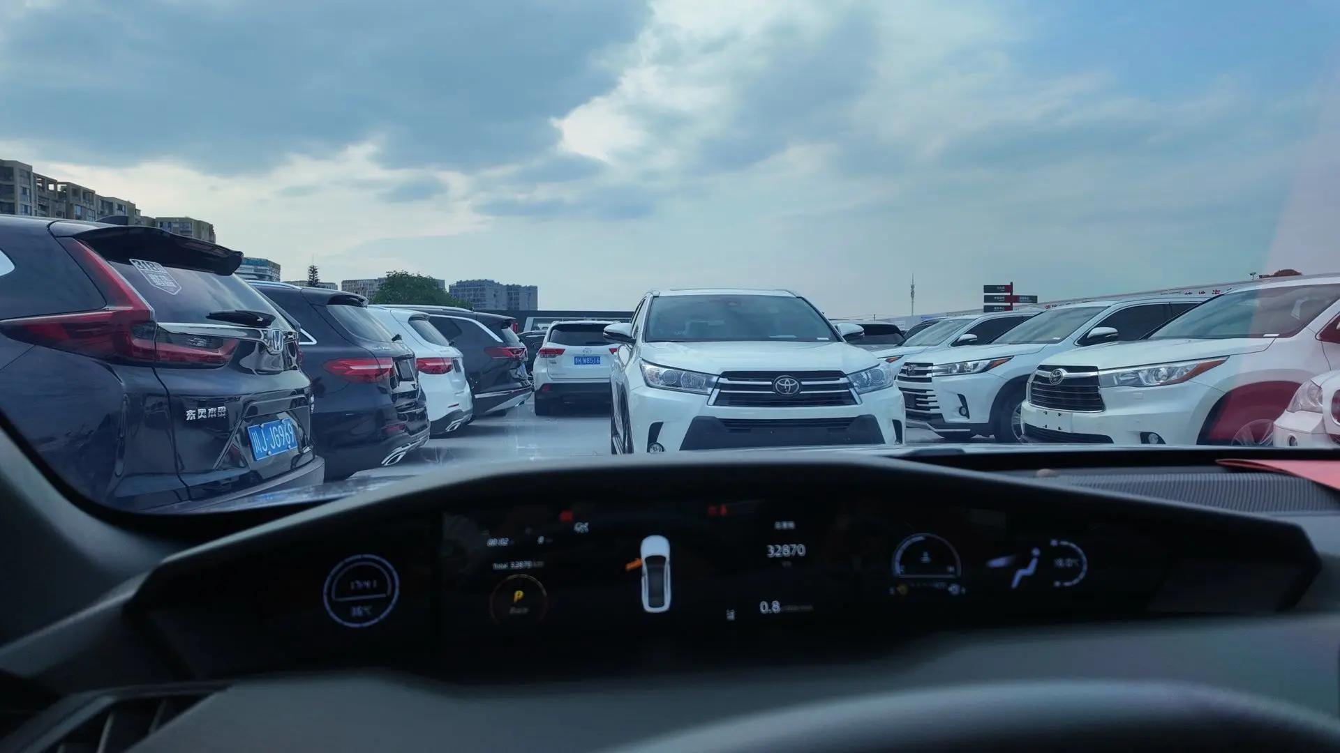 ChangAn 2023 UNI-V 1.5T Sport Edition Automatic 9