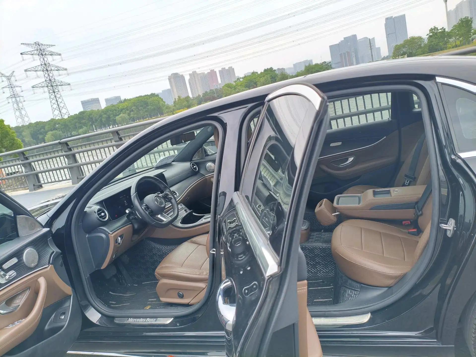 Mercedes Benz E-Class 2021 E 300 L Sports Fashion 8