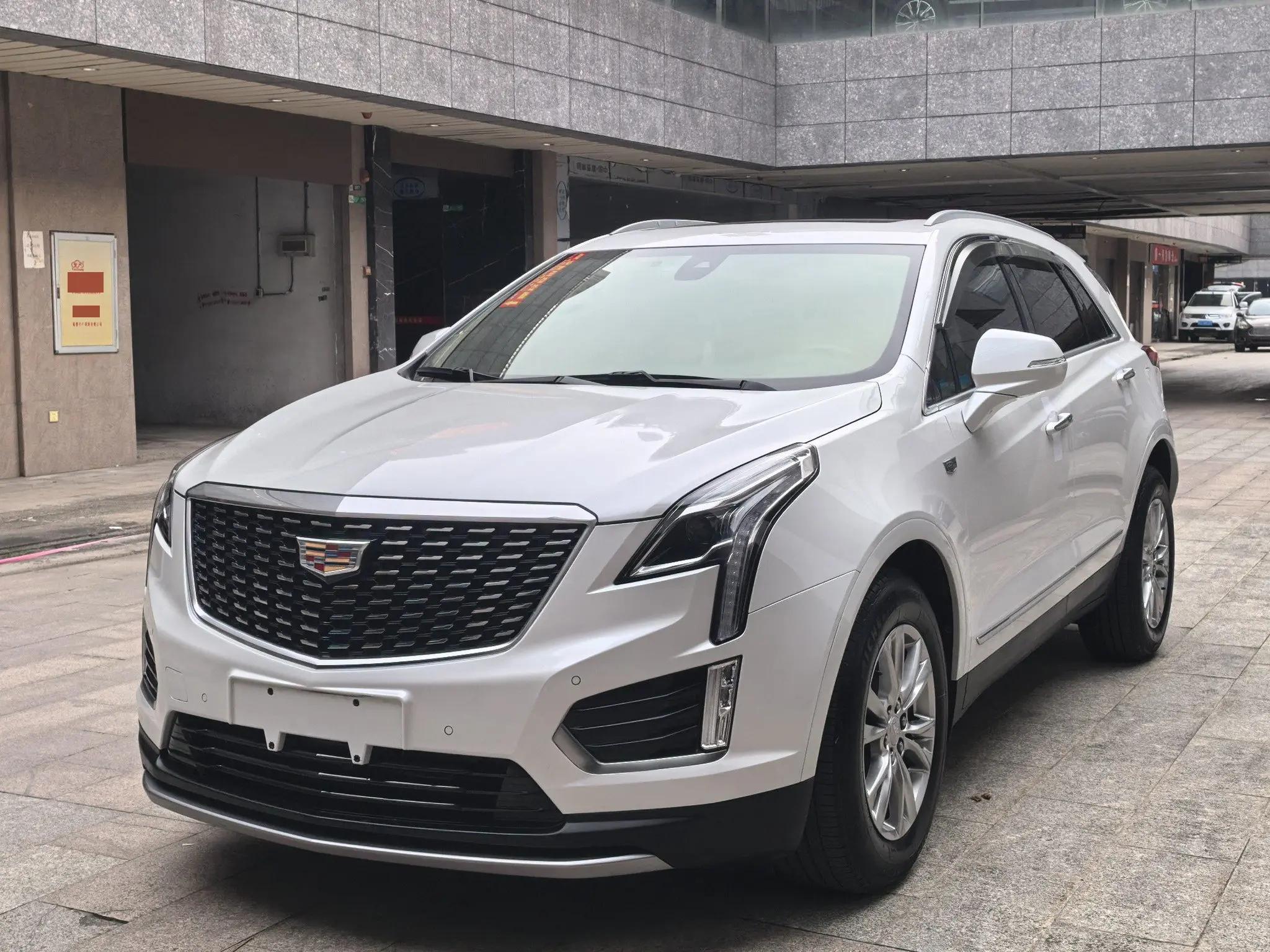 Cadillac XT5 2021 2.0T Two-Drive Luxury Model