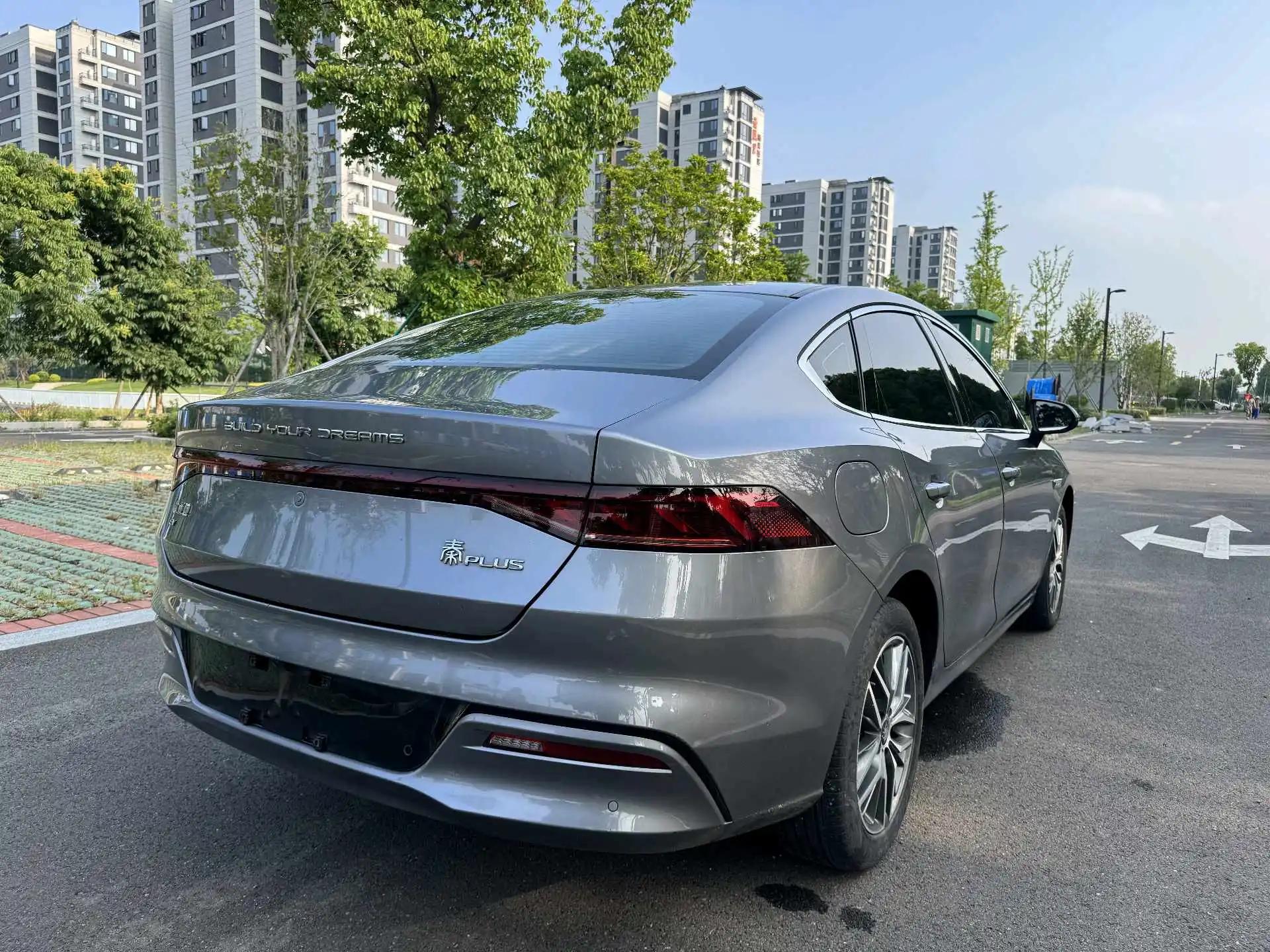 Qin PLUS 2021 EV 400KM Luxury Model 9