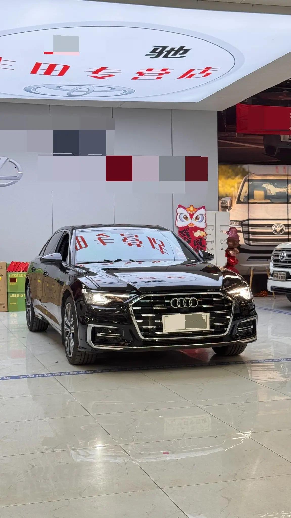 Audi 2025 A6L 2.0TFSI 45TFSI Quattro Prestige Dynamic Edition (facelift) Automatic 3