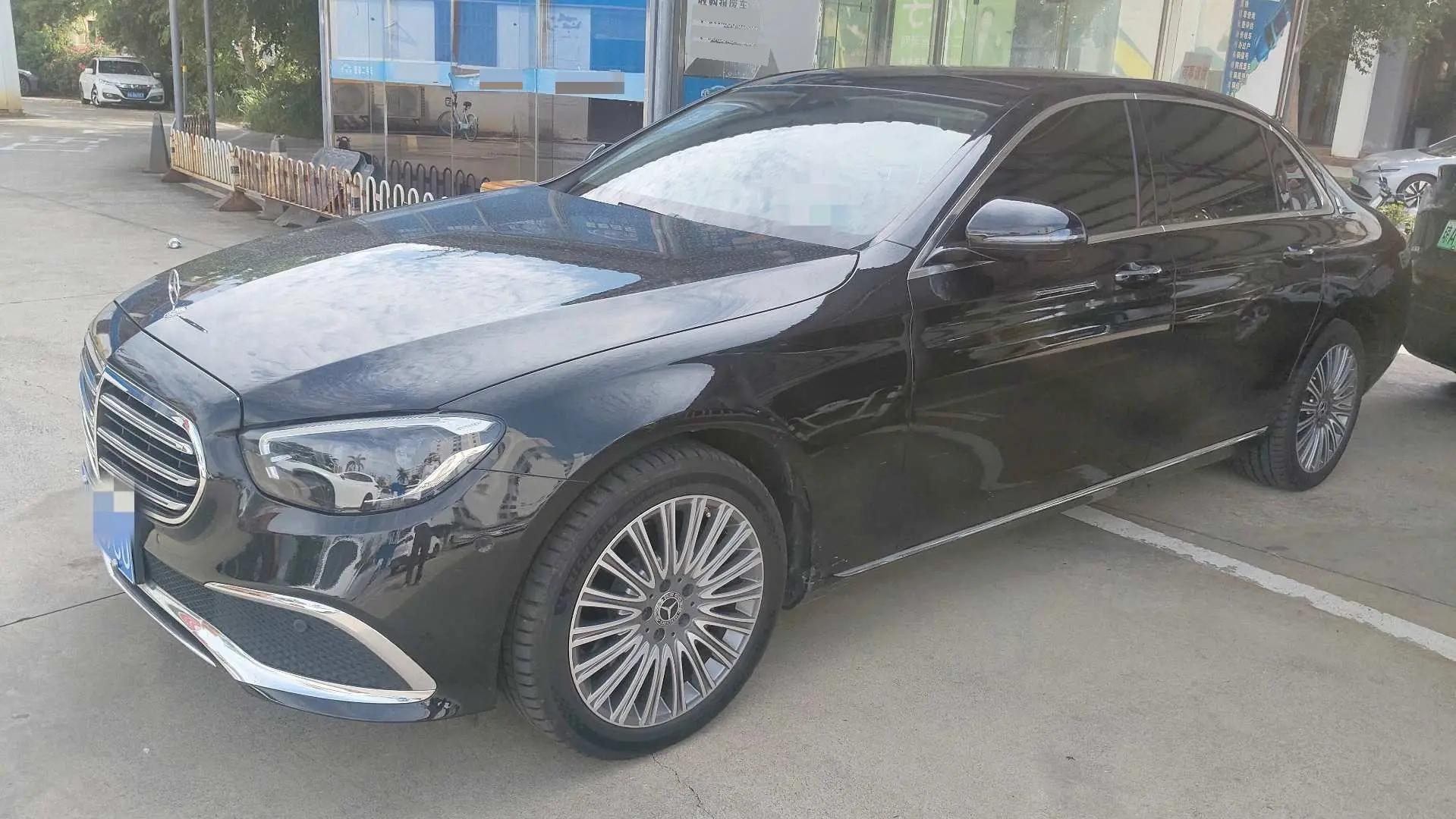Mercedes Benz E-Class 2023 E 300 L Sport & Stylish Edition