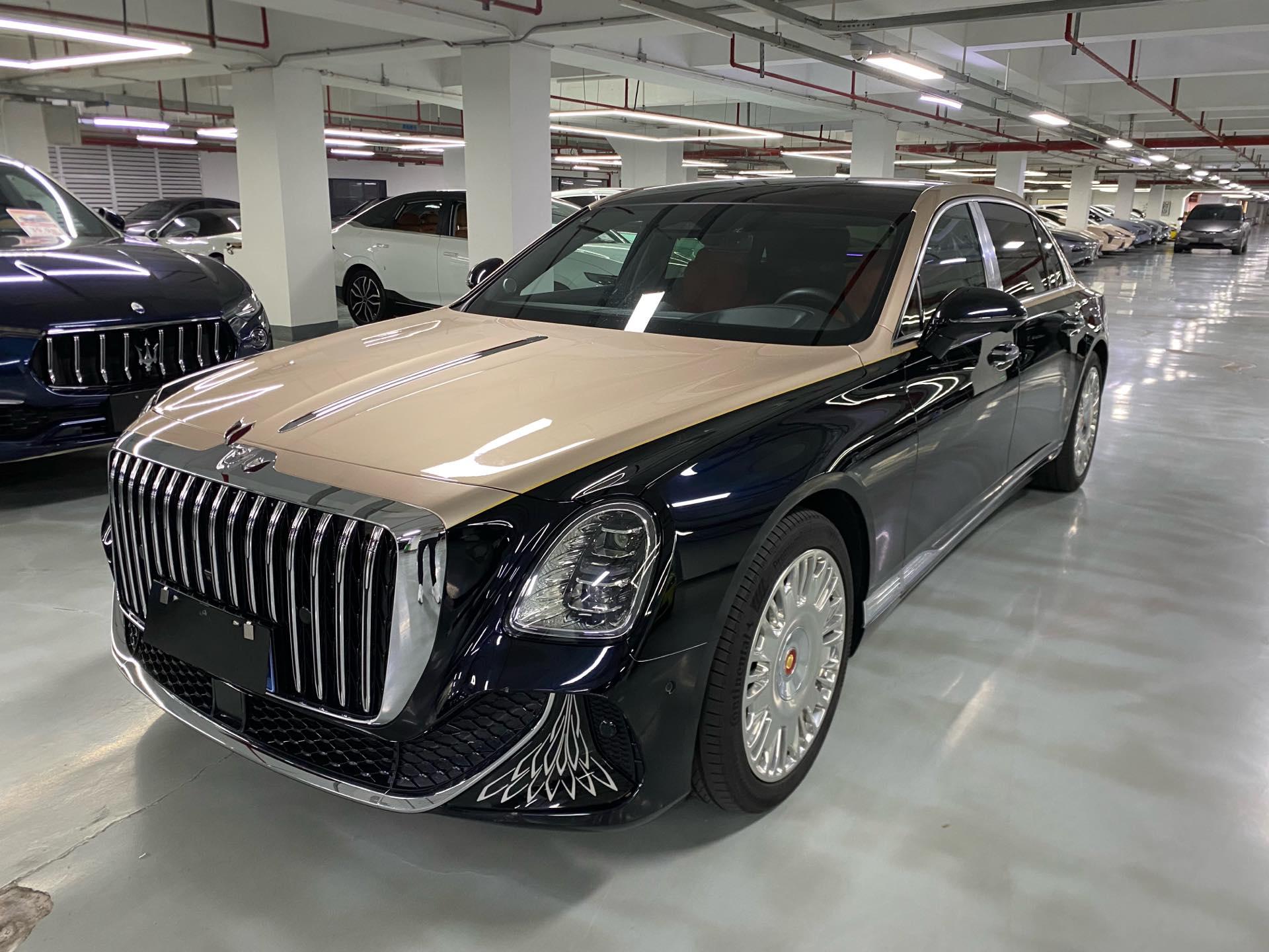 Open image lightbox: HongQi L1 2024 4.0T