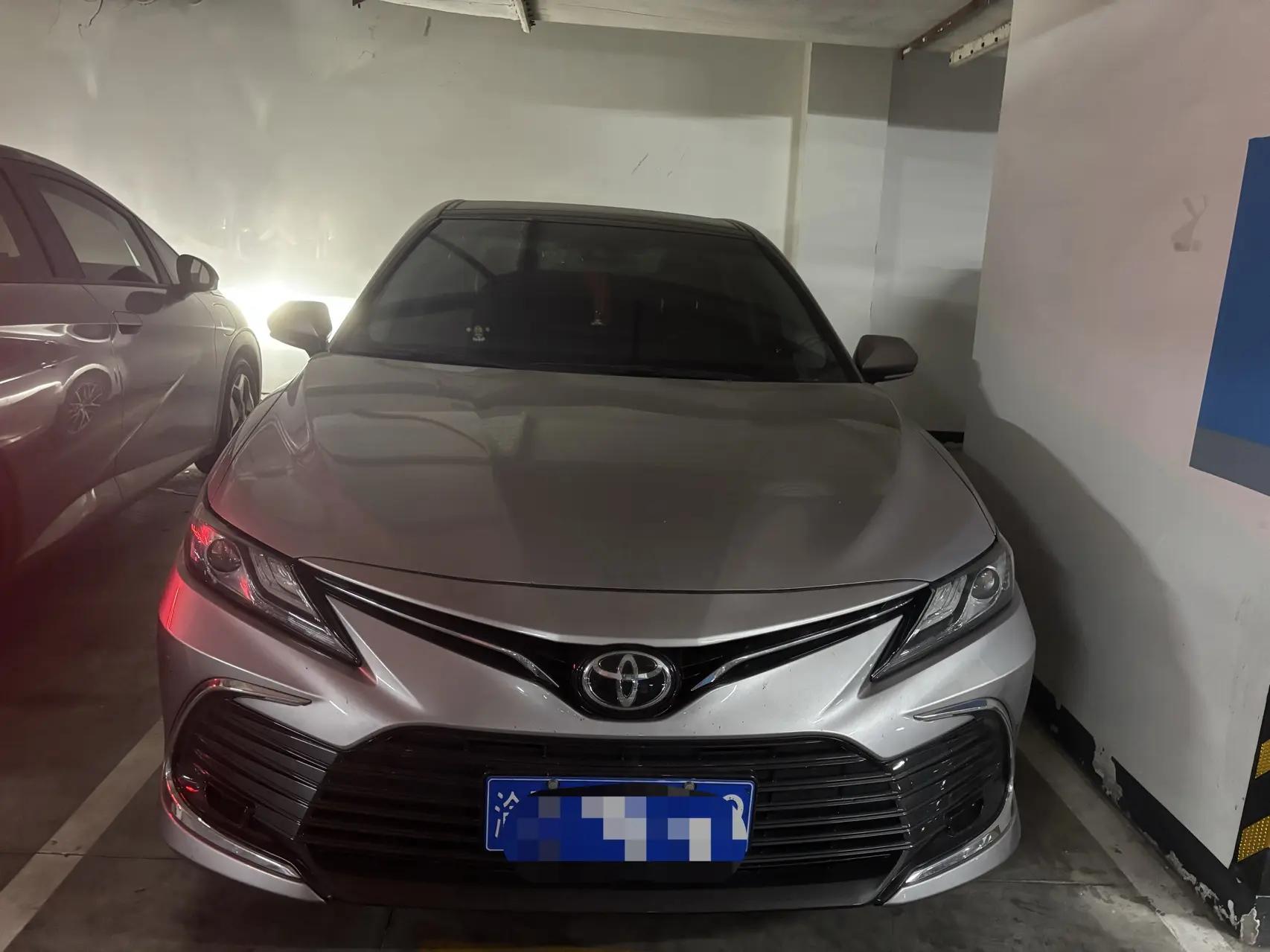 Camry 2021 2.5G Deluxe Edition 2