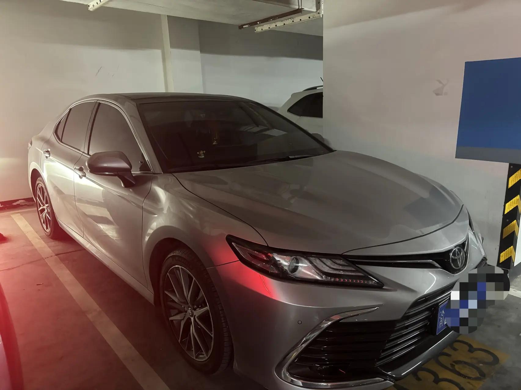 Camry 2021 2.5G Deluxe Edition 3