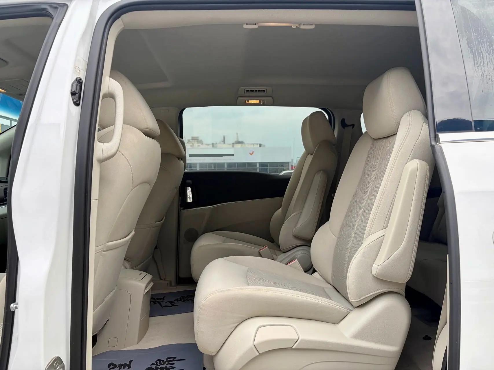 Buick GL8 2023 Land Business Class 652T Comfort Model 7
