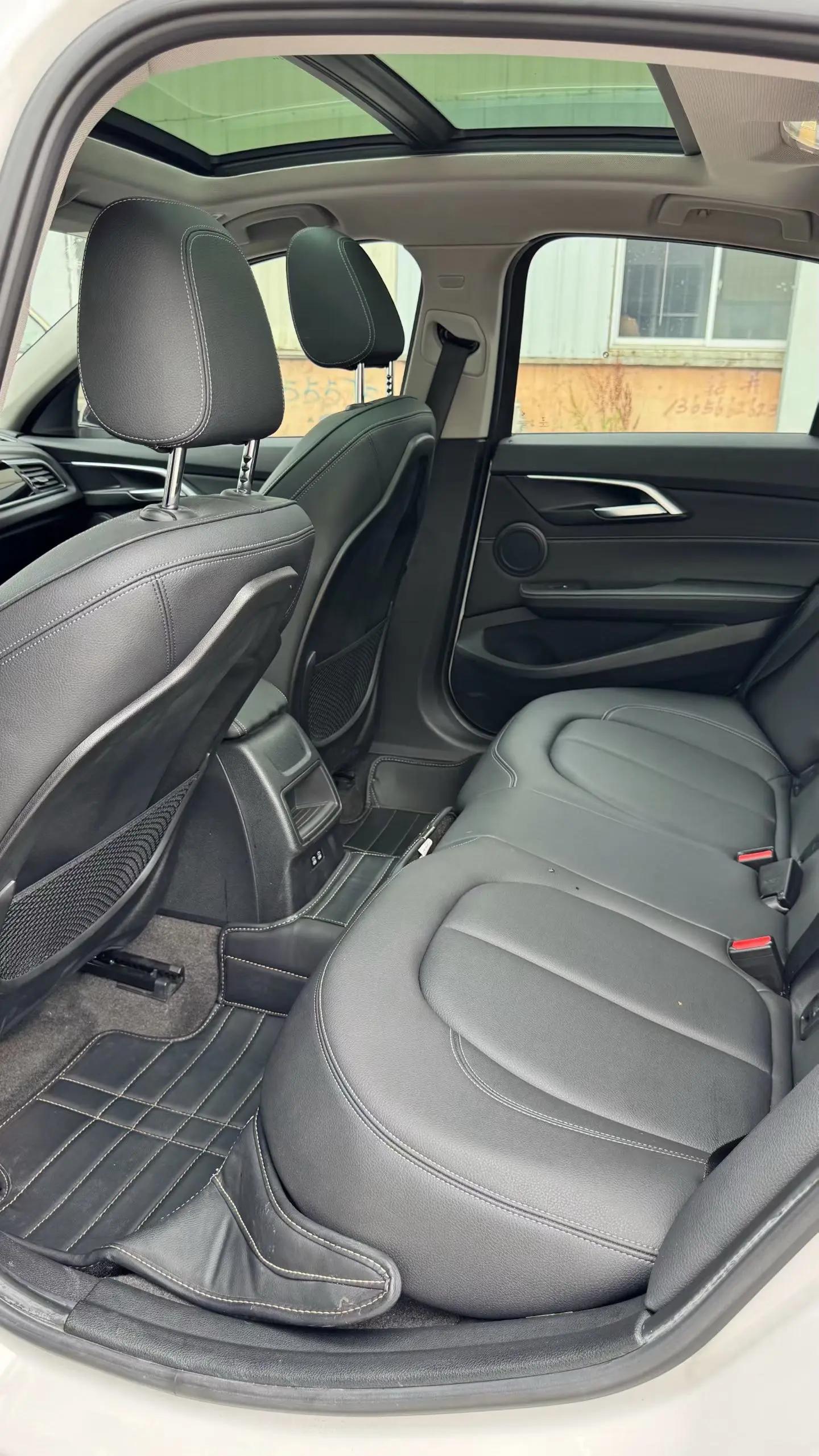 BMW 1 Series 2020 120i M Sports Suit 4