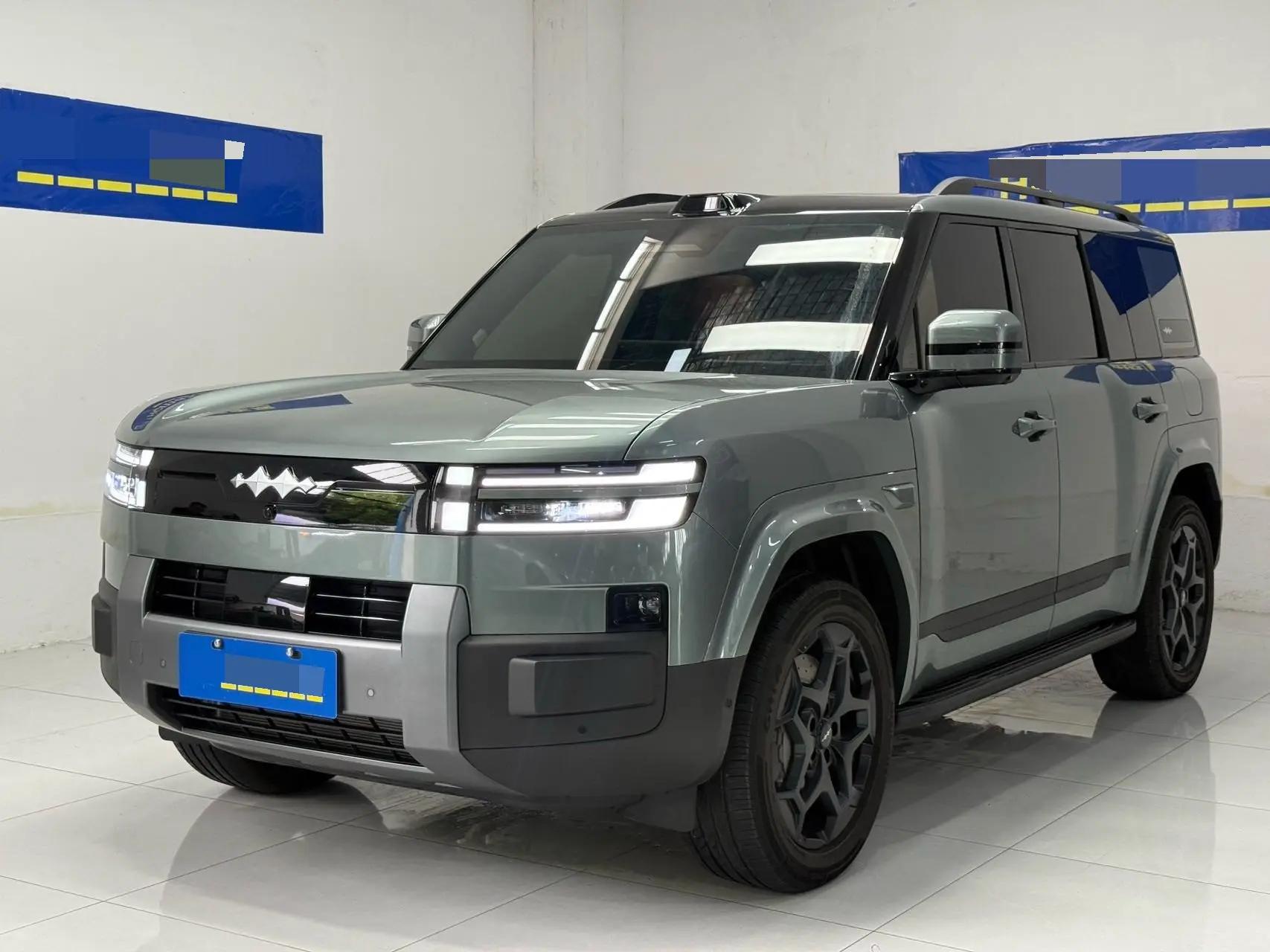 Open image lightbox: FangChengBao 2025 titanium 7 1.5T stepless 190KM four-wheel drive Ultra version of automatic gear