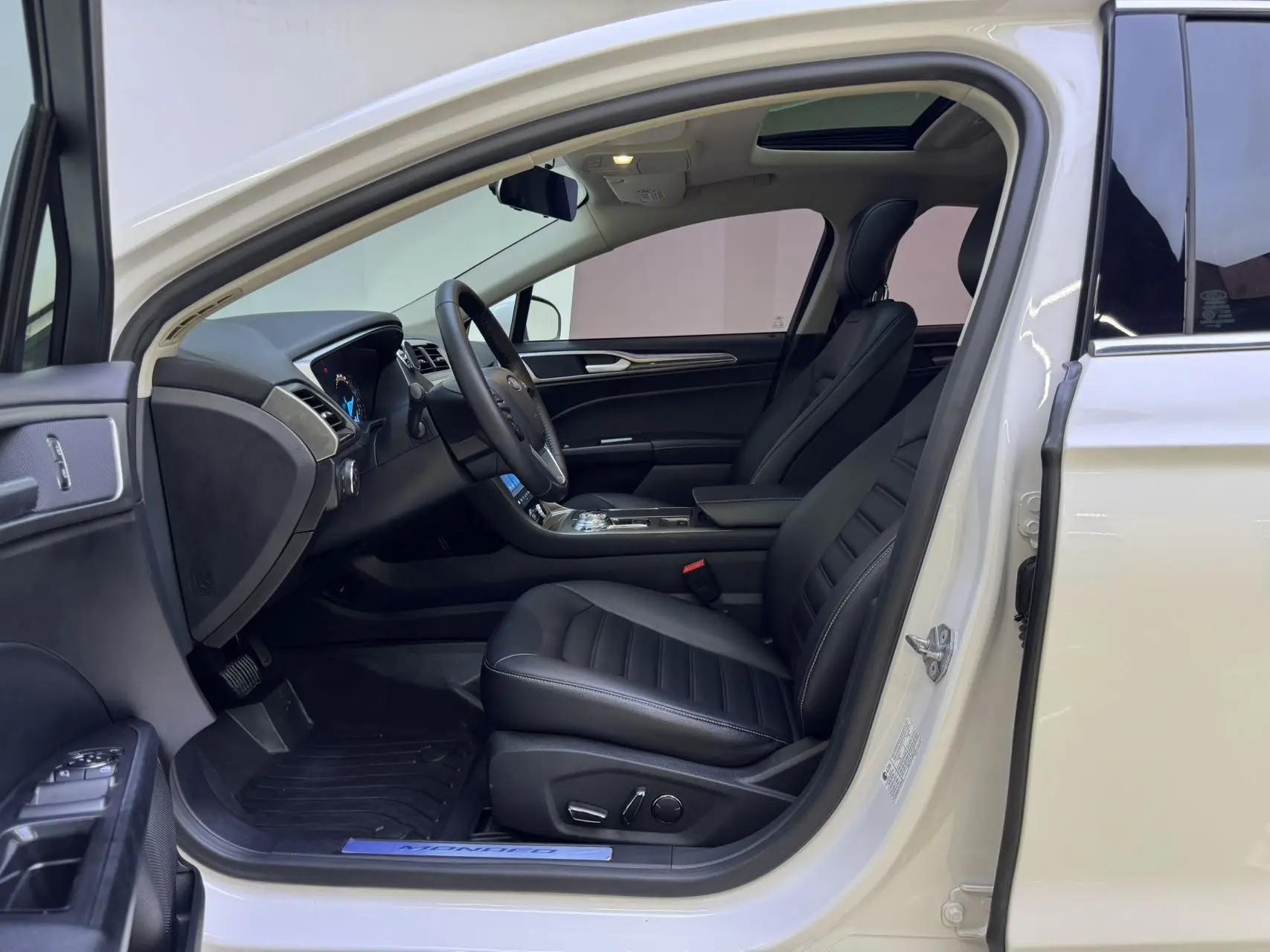 Mondeo 2020 EcoBoost 180 fashion 3