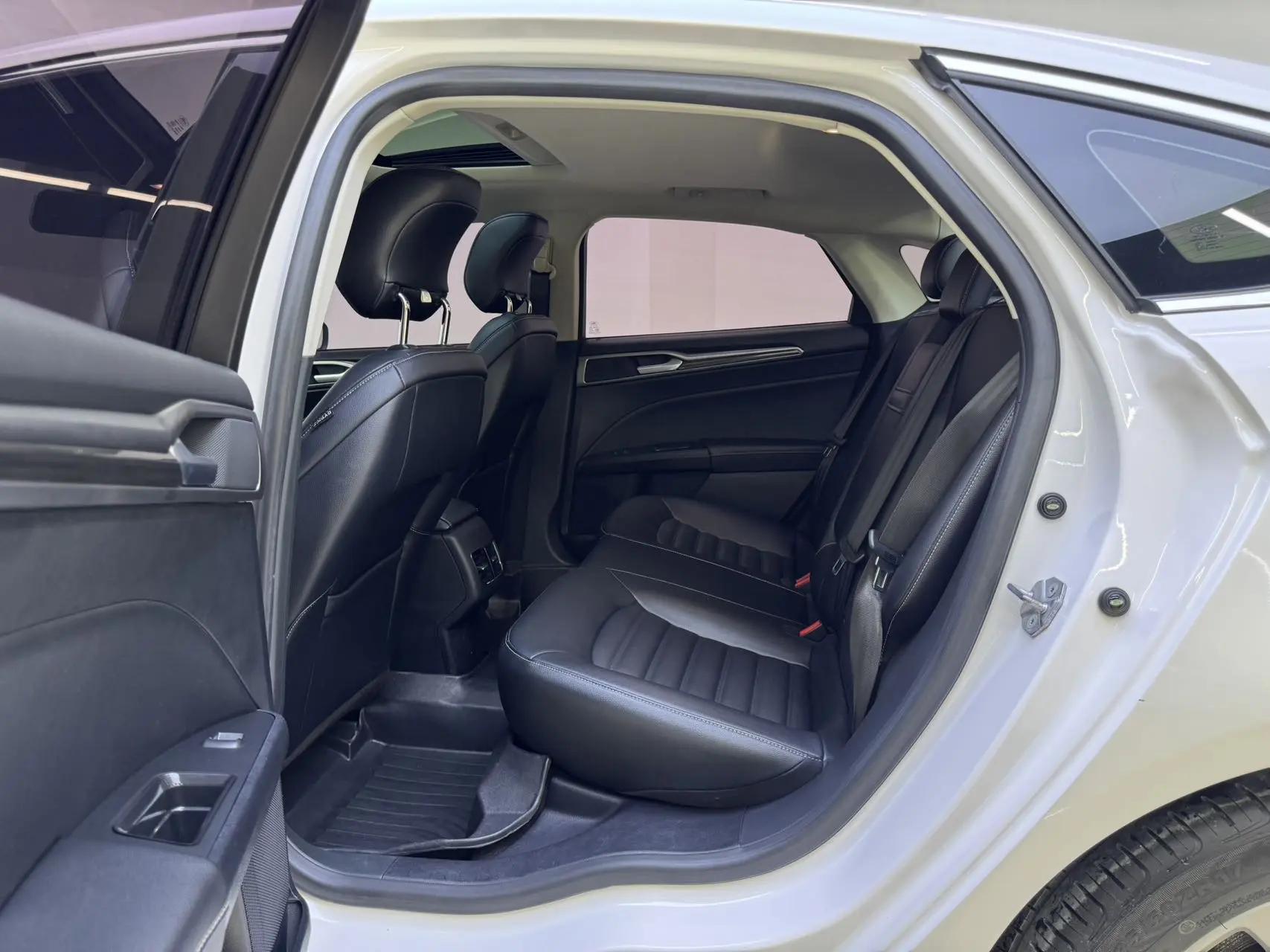 Mondeo 2020 EcoBoost 180 fashion 6