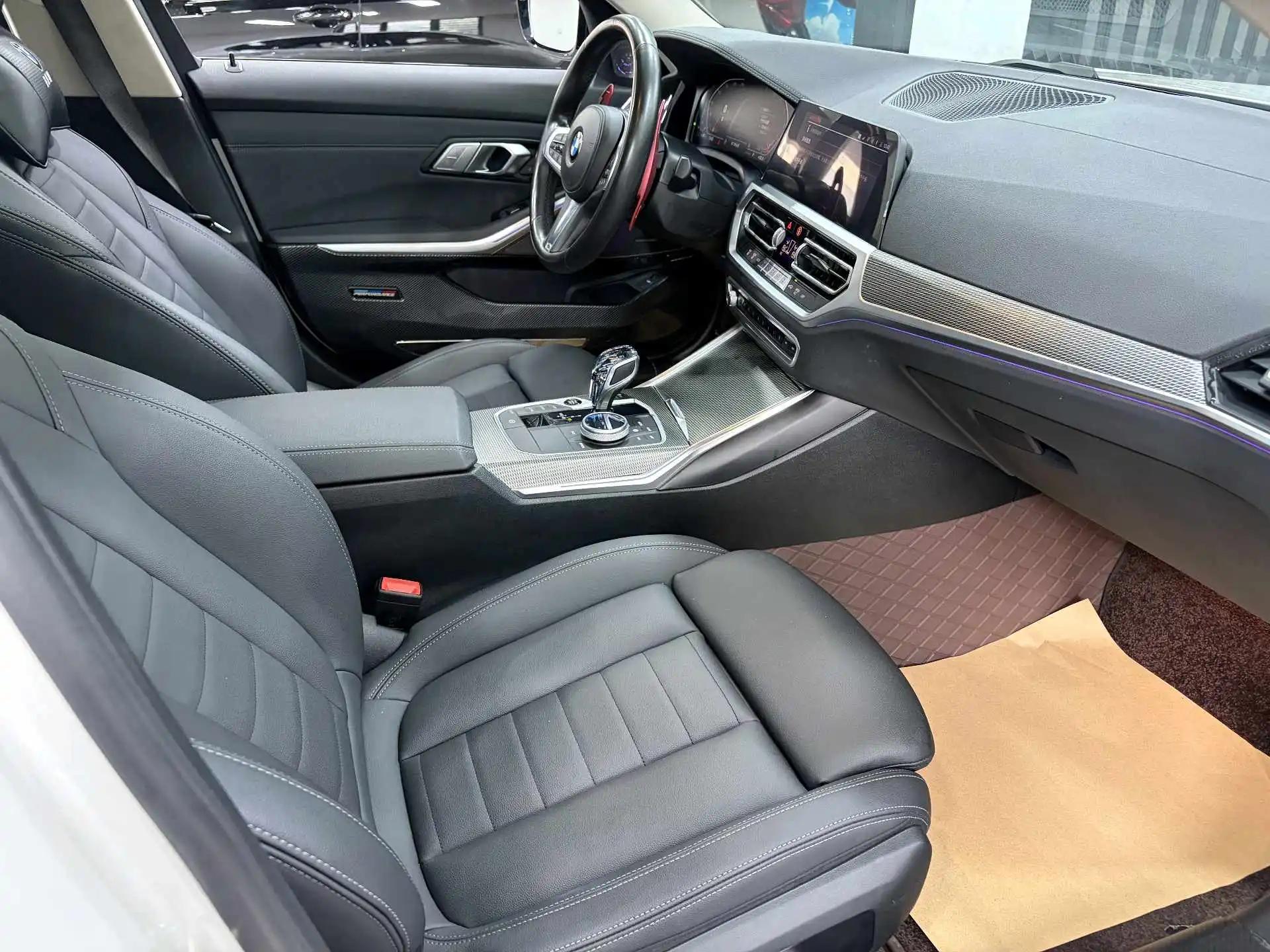 BMW 3 Series 2021 325Li M Sports Night Suit 5