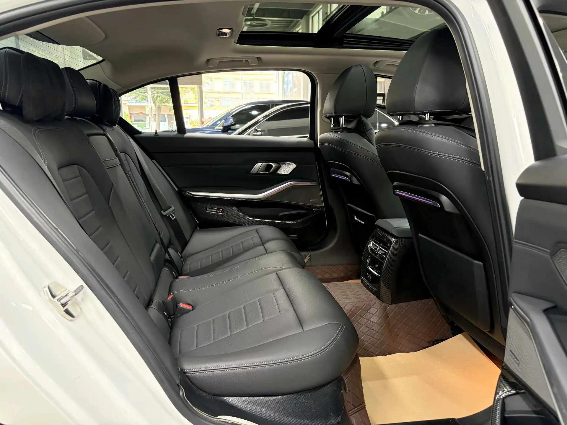 BMW 3 Series 2021 325Li M Sports Night Suit 6