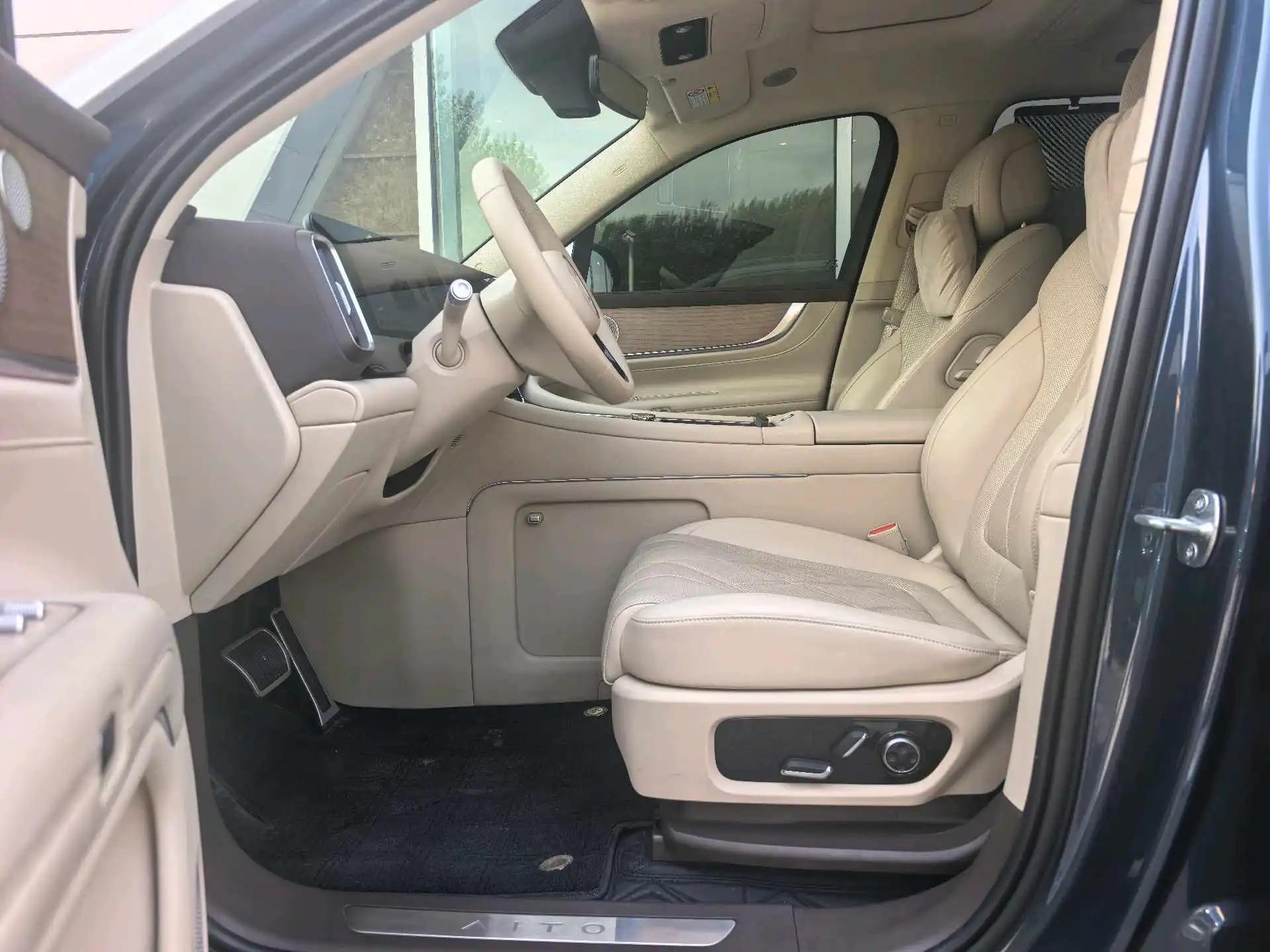 AITO M9 2024 extended range Ultra version 42kWh 4