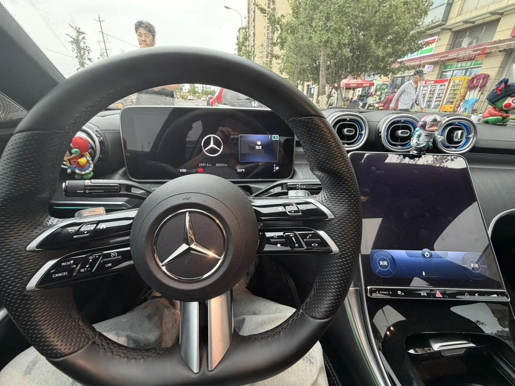Mercedes Benz C- Class 2022 Model Facelift C 200 L Sport Version 3
