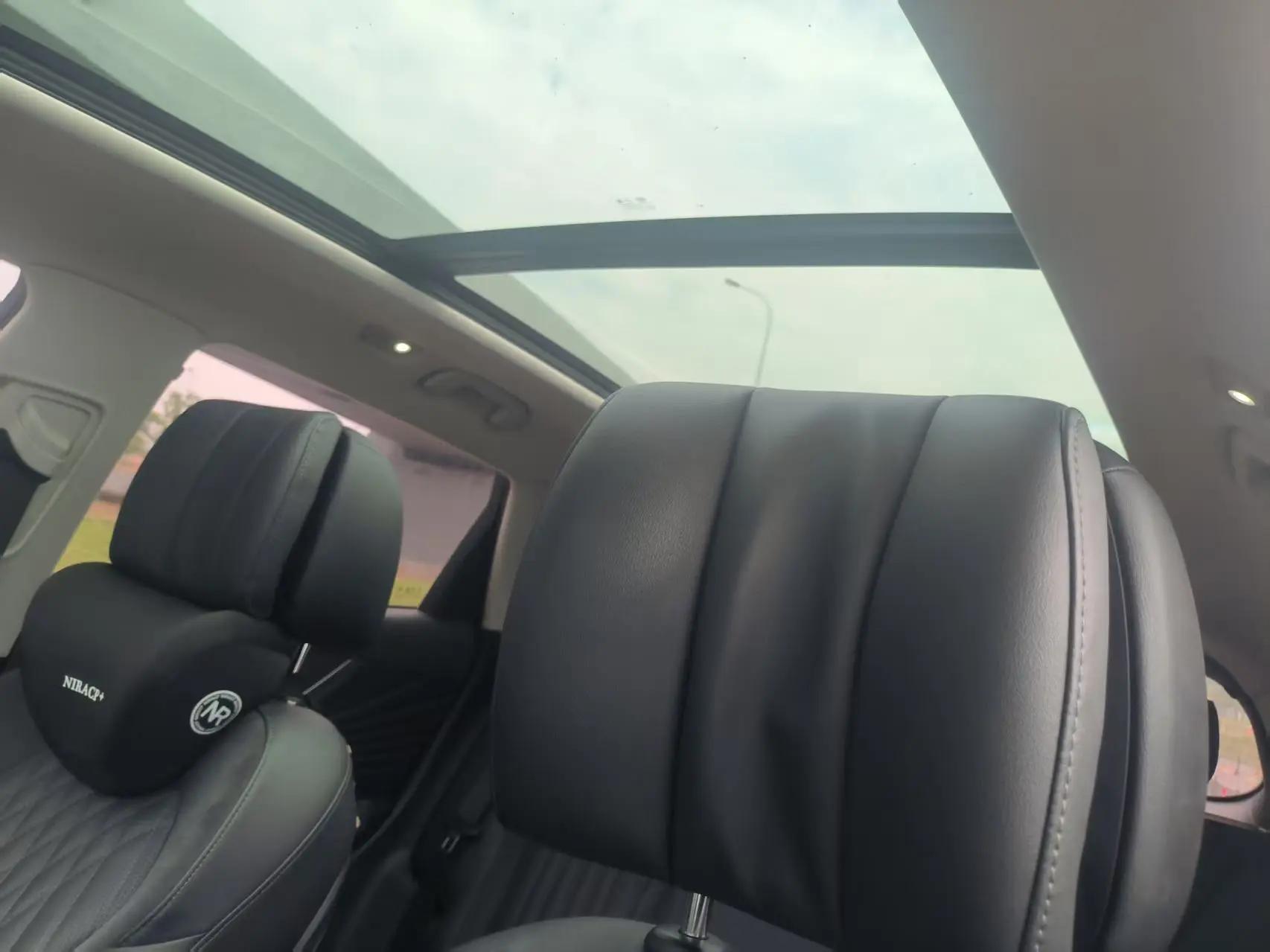 HongQi 2023 HS5 2.0T Qixiang Pro 500,000-Vehicle Commemorative Edition, Automatic Transmission 12