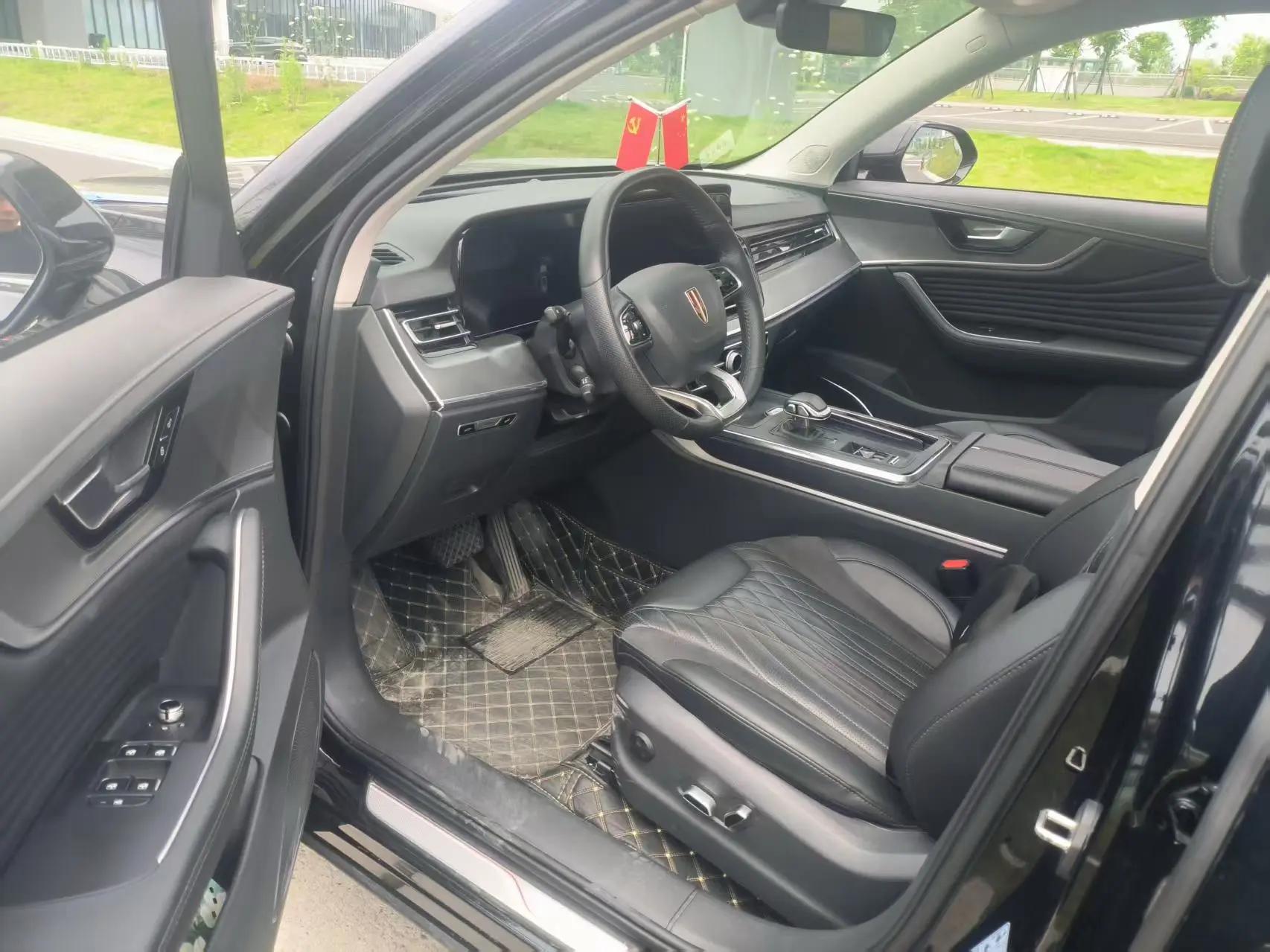 HongQi 2023 HS5 2.0T Qixiang Pro 500,000-Vehicle Commemorative Edition, Automatic Transmission 8
