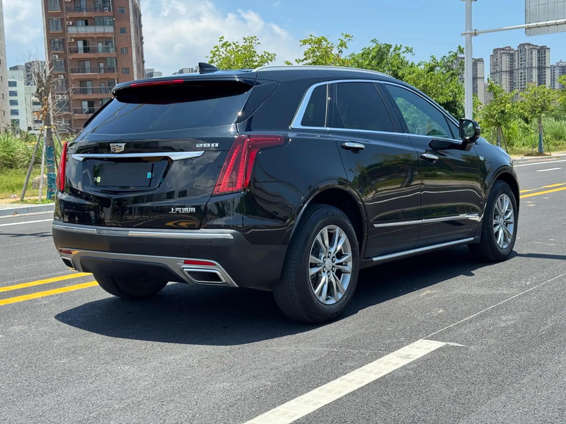 Cadillac XT5 2021 2.0T Two-Drive Luxury Model 4