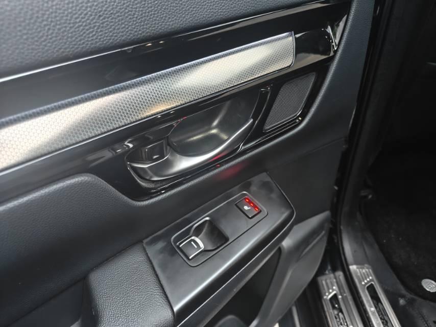 Honda CR-V New Energy 2023 Sharp Hybrid e 2.0L Medium Edition 7