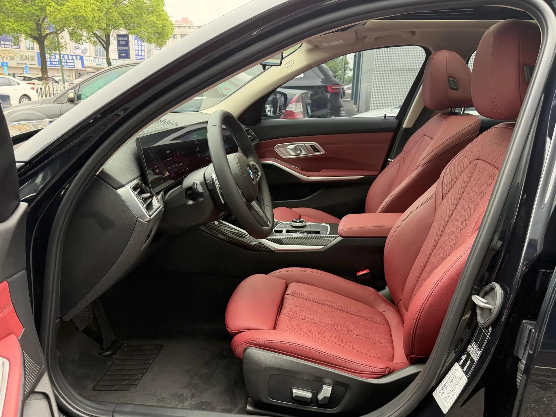 BMW 3 Series 2023 320Li M Sports Suit 7