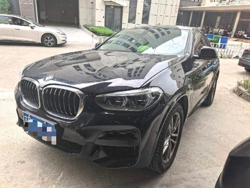 Open image lightbox: BMW X4 2021 xDrive 25i M Sport Set