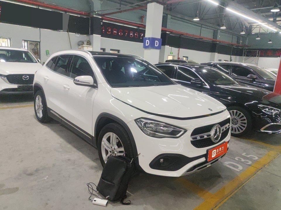 Mercedes Benz GLA 2022 to GLA 180 2