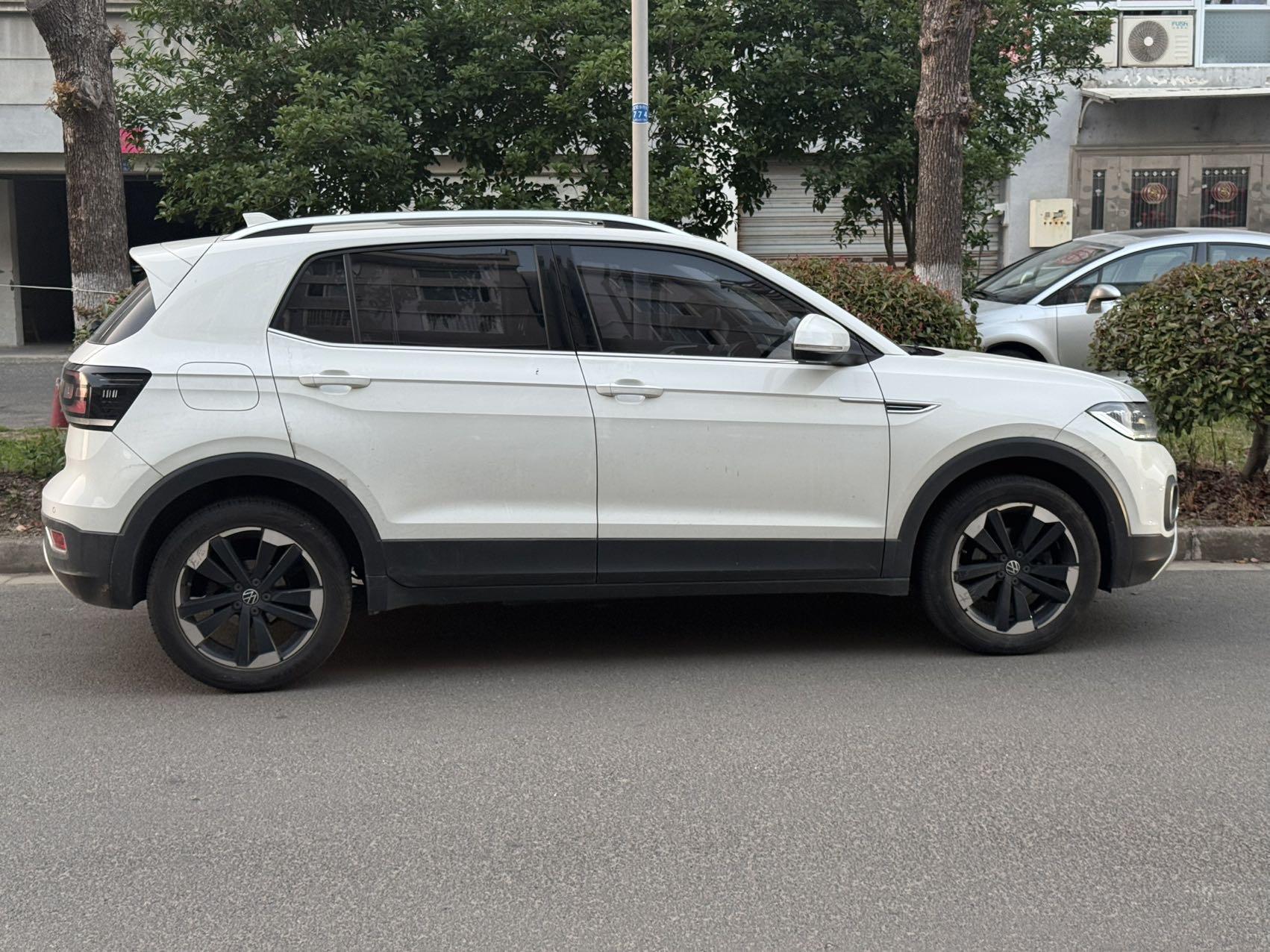 Shadow exploration 2020 1.5L automatic yue 3