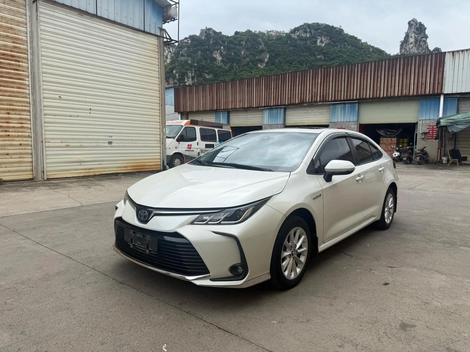 Corolla 2019 Double Engine 1.8L E-CVT GL-i Elite Edition