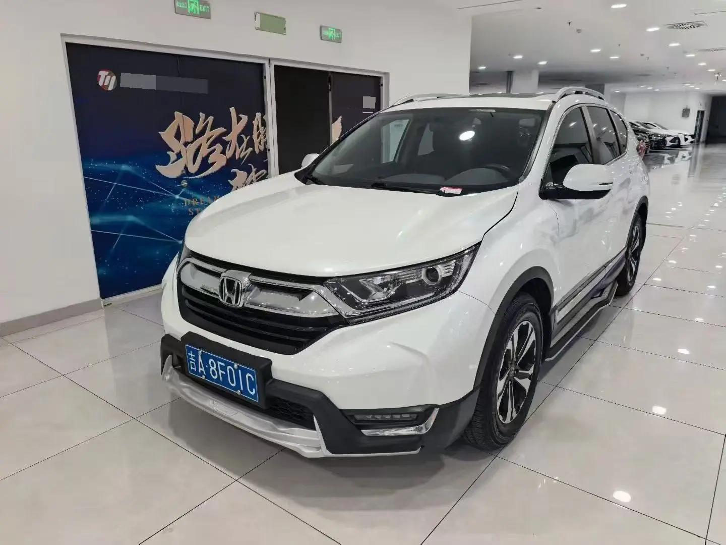 Honda CR-V 2019 Dazzling Edition plus 240TURBO CVT Two-Drive Fashion Edition National VI