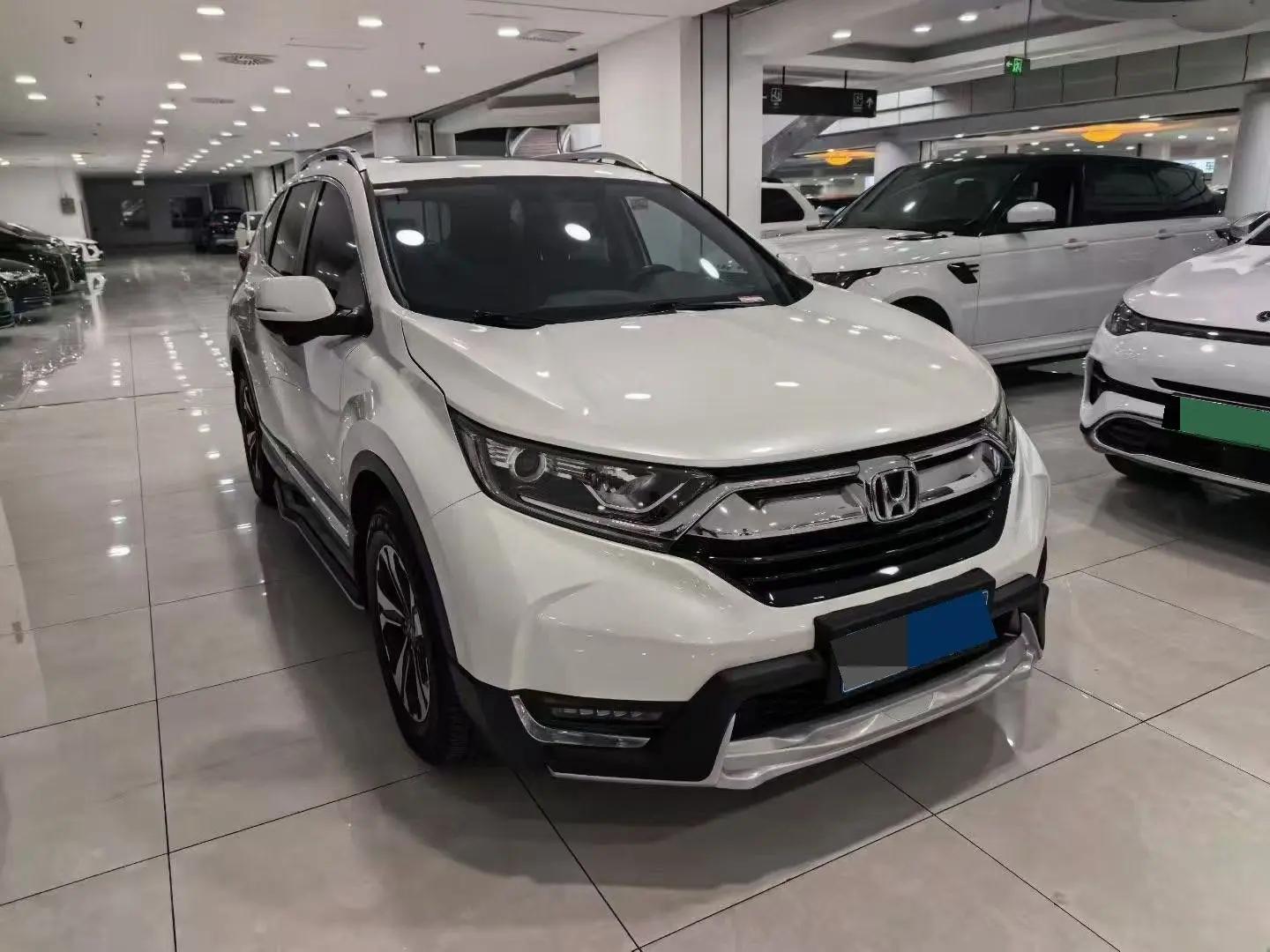 Honda CR-V 2019 Dazzling Edition plus 240TURBO CVT Two-Drive Fashion Edition National VI 3