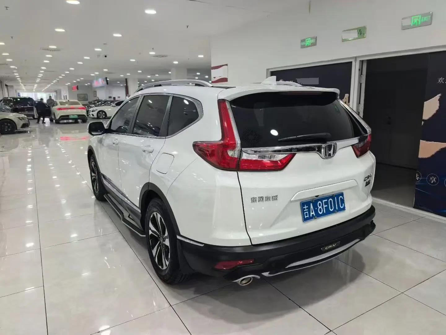 Honda CR-V 2019 Dazzling Edition plus 240TURBO CVT Two-Drive Fashion Edition National VI 7