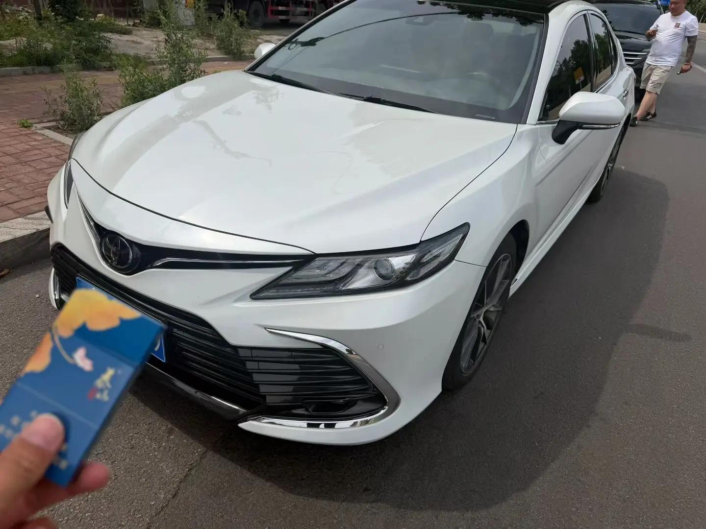 Camry 2021 2.5G Luxury Edition - View 1