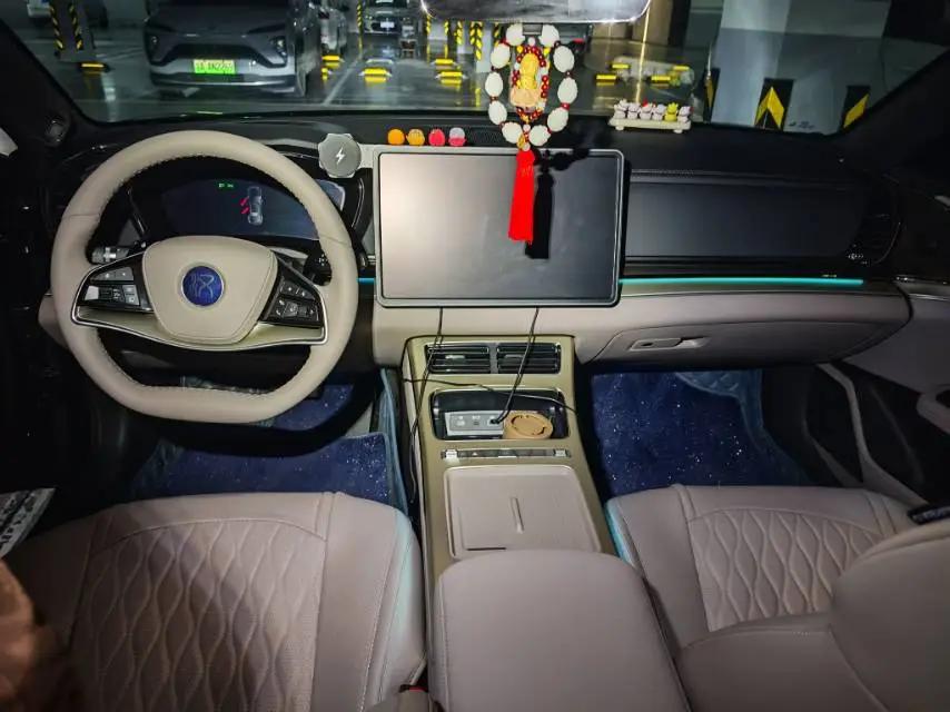 BYD 2025 Han EV Smart Driving 635KM Flagship Automatic Gear 2