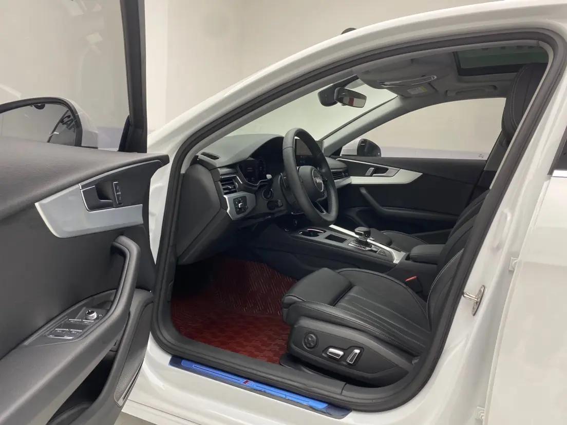 Audi 2024 A4L 2.0TFSI 40TFSI Sporty Style Automatic 6