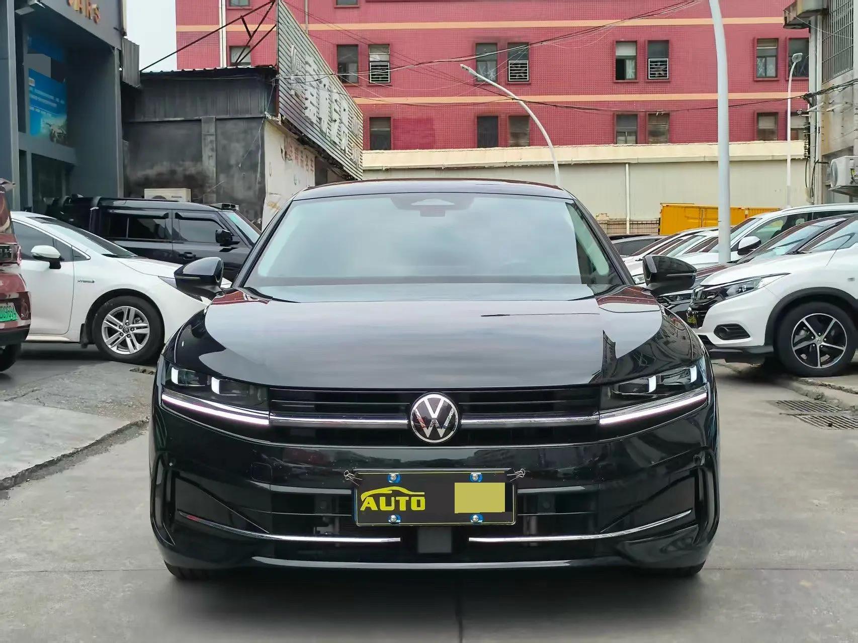 Volkswagen 2024 Magotan 2.0TSI 380TSI Premium Edition Da Mai Bag Automatic Gear 2