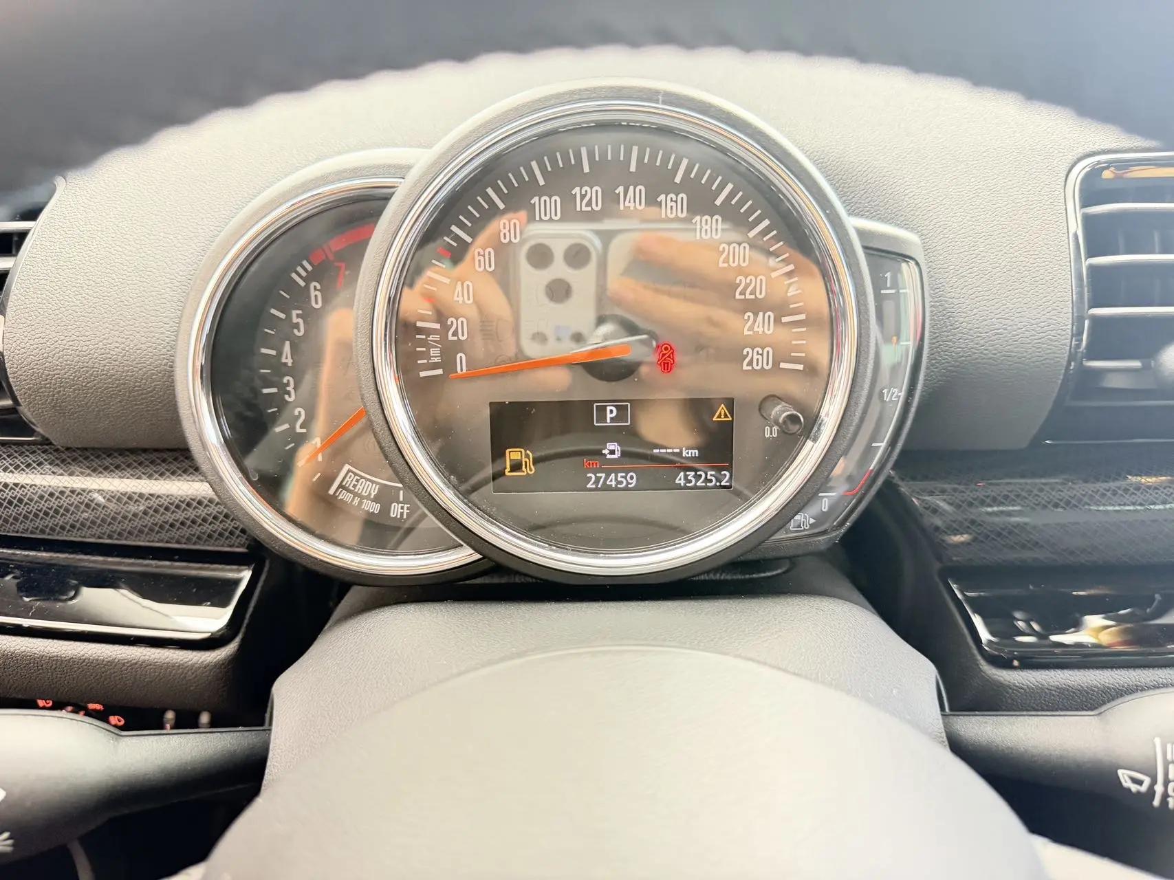 MINI CLUBMAN 2021 1.5T ONE 7