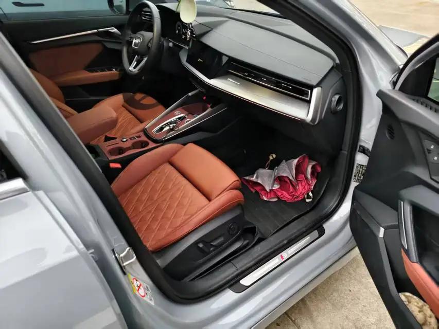 Audi 2025 A3 Sportback 1.5TFSI 35TFSI Flying Premium Automatic Gear 3