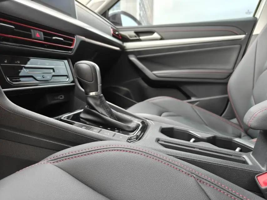 Volkswagen 2024 Lavida 1.5TSI 300TSI Starry Sky Leading Edition Automatic 5