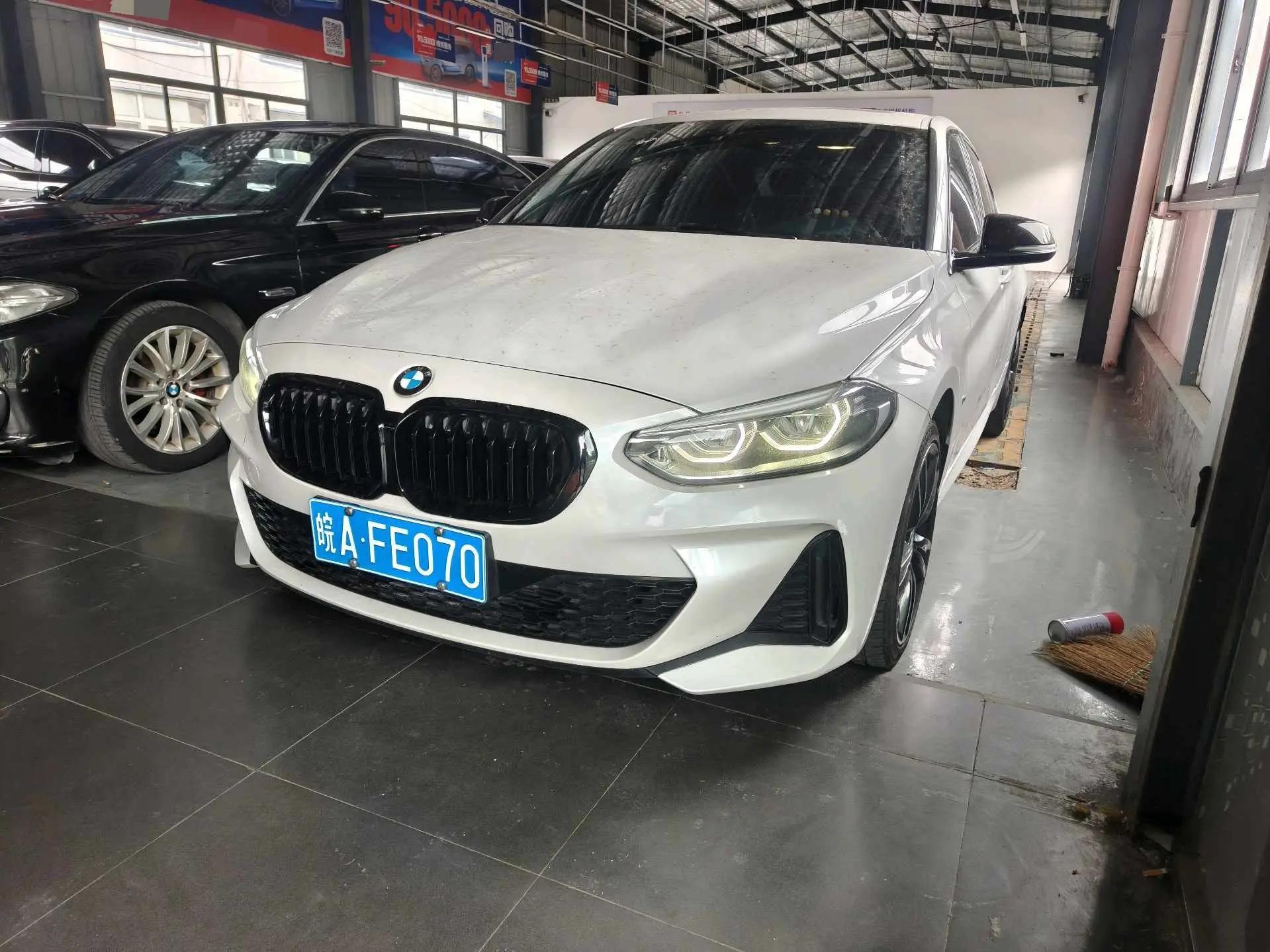 BMW 1 Series 2023 125i 2.0T M Sport Night Edition Automatic