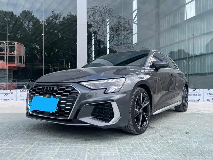 Audi A3 2023 facelift Sportback 35 TFSI fashion sporty